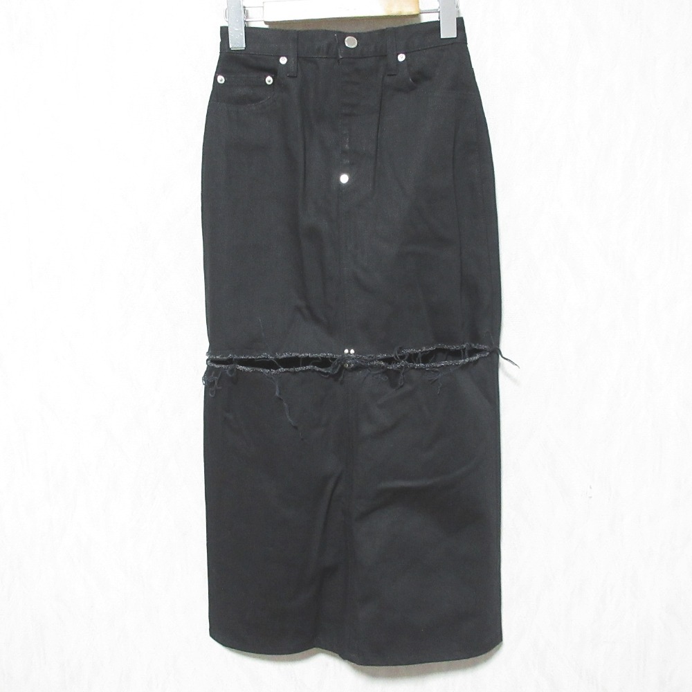 【中古】美品 ジョンローレンスサリバン STUDIOUS 別注 WASHED DENIM CUT-OFF SKIRT カットオフ デニムスカート サイズXS ブラック レディース Luxs ブランド古着のリュクス｜Luxs（ブランド古着のリュクス） 10,402円