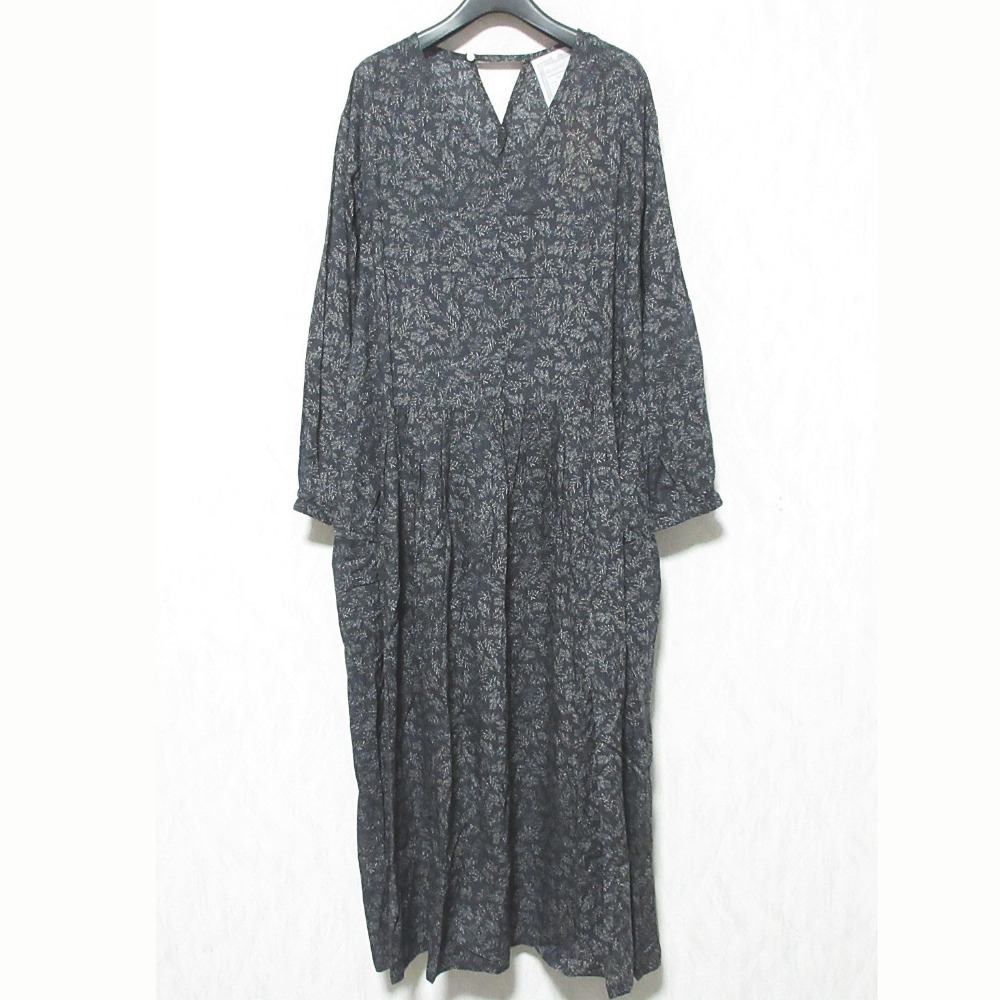 【中古】未使用 25AW BEARDSLEY ビアズリー リーフプリントギャザーワンピース BEZ1052409A0001 サイズ2 ブラック レディース Luxs ブランド古着のリュクス｜Luxs（ブランド古着のリュクス）