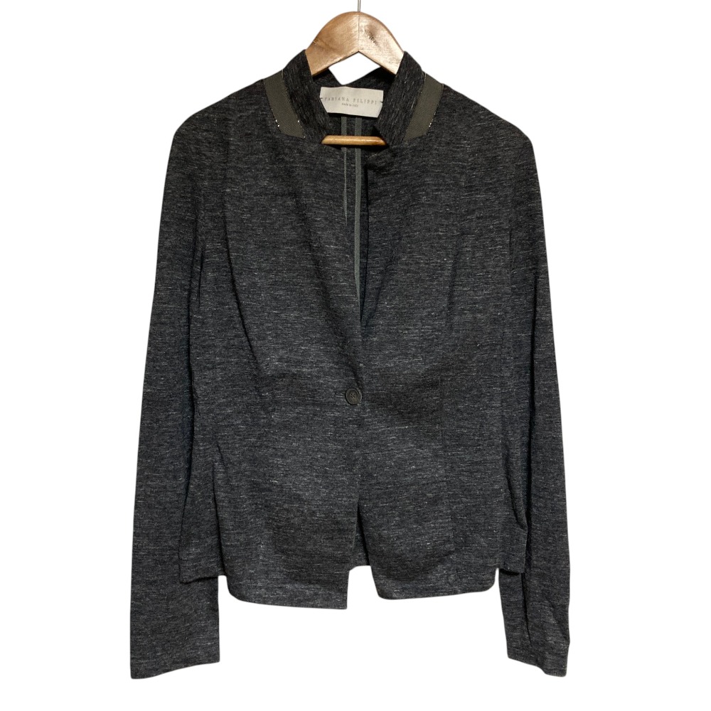 【中古】美品 Fabiana Filippi ファビアナフィリッピ ストレッチ モニーレ装飾 シングルジャケット サイズ38 グレー レディース Luxs ブランド古着のリュクス|Luxs(ブランド古着のリュクス)