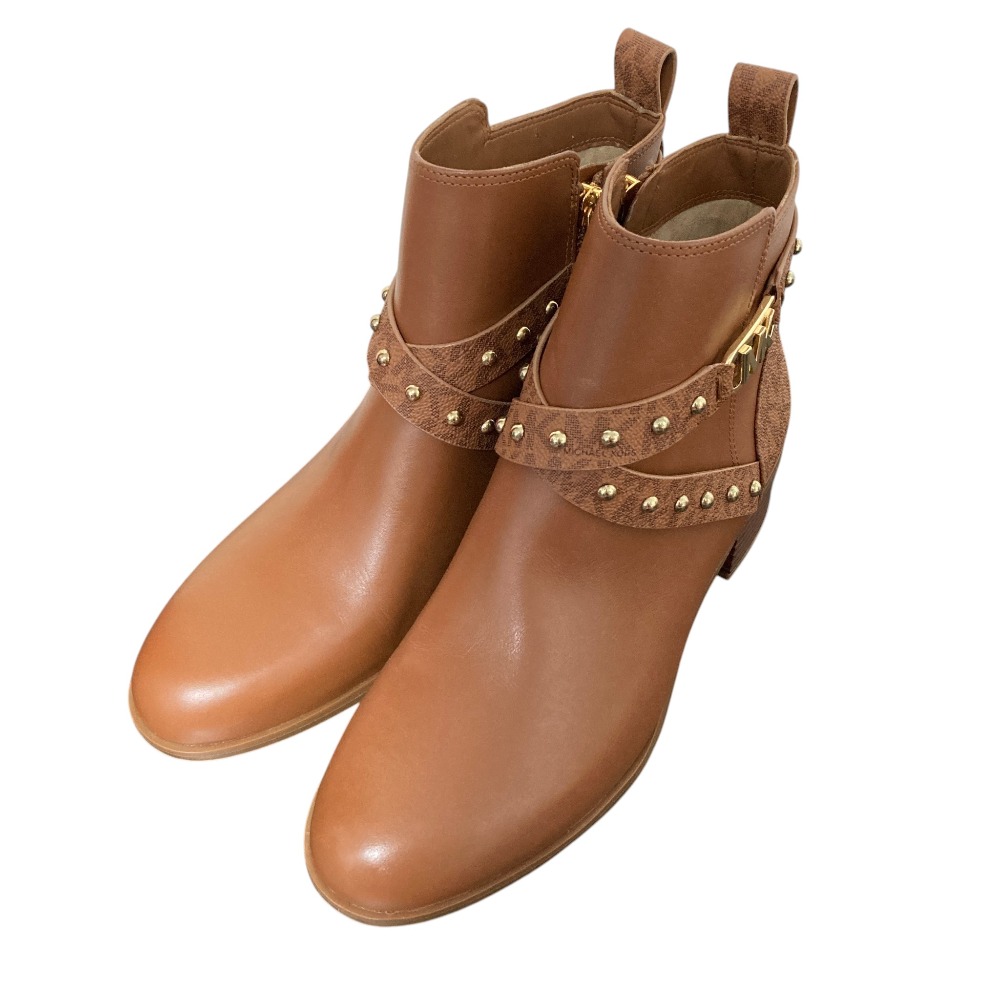 【中古】新品同様 MICHAEL KORS マイケルコース MKシグネチャー スタッズ サイドジップ ショートブーツ サイズ7.5 約24.5cm ブラウン レディース Luxs ブランド古着のリュクス｜Luxs（ブランド古着のリュクス）
