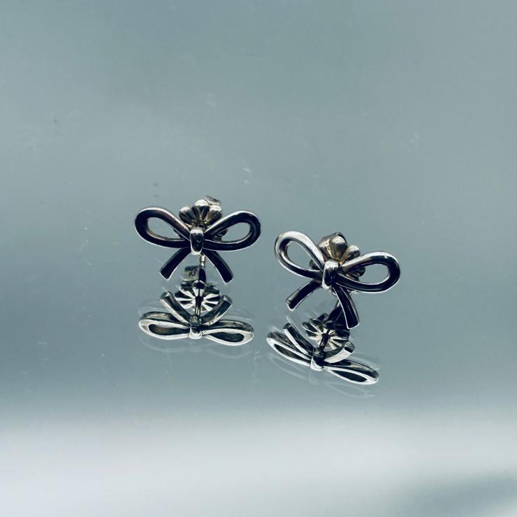 楽天市場】ティファニー ピアス レディース リボンモチーフ