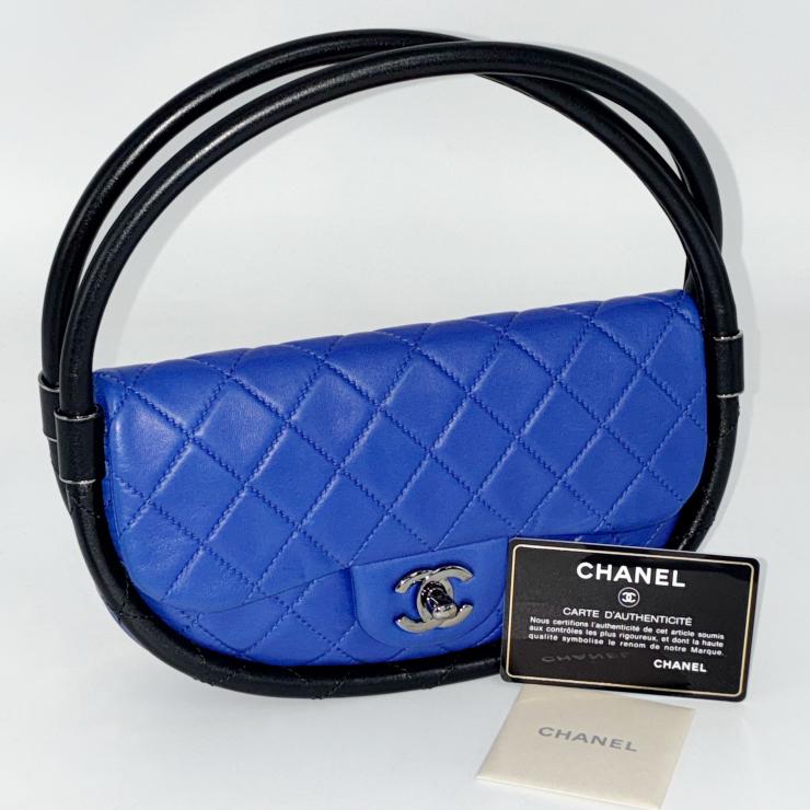 CHANEL シャネル フラフープバッグ ハンドバック マトラッセ 子ヒツジ人はだ 青味 黒いこと しろがね色金具 ★美品★ ★ギャラ付★