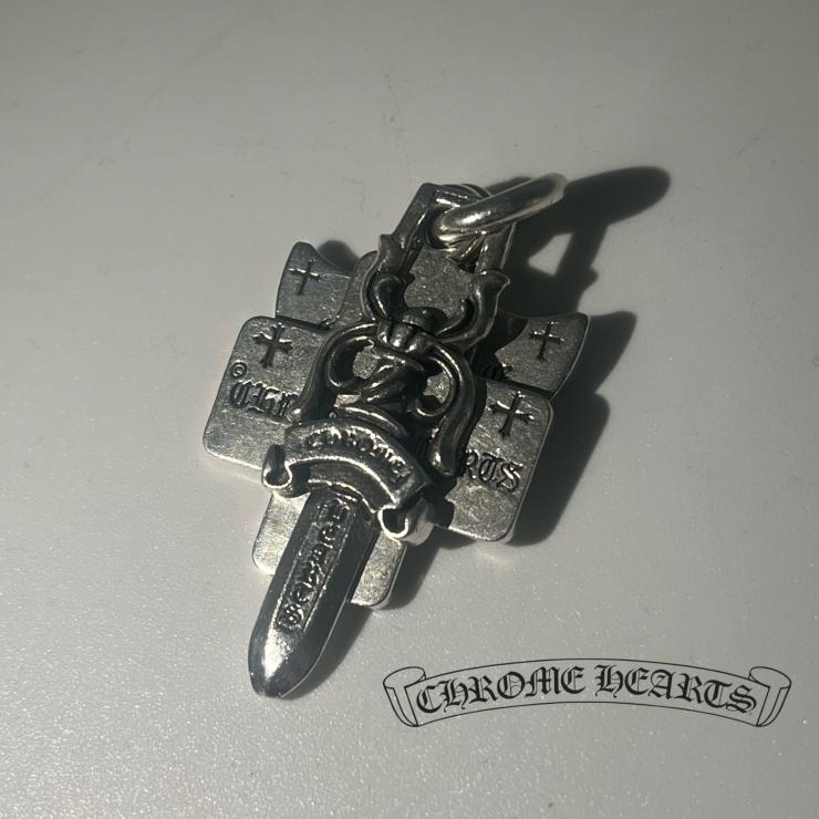 CHROME HEARTS クロムハーツ スリートリンケッツ シャンデリヤいの一番 佩び物 宝飾品 しろがね色 925 ★美品★
