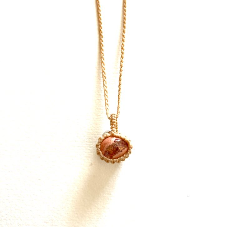 楽天市場】カンテラオパール ペンダントトップ レアストーン オパール