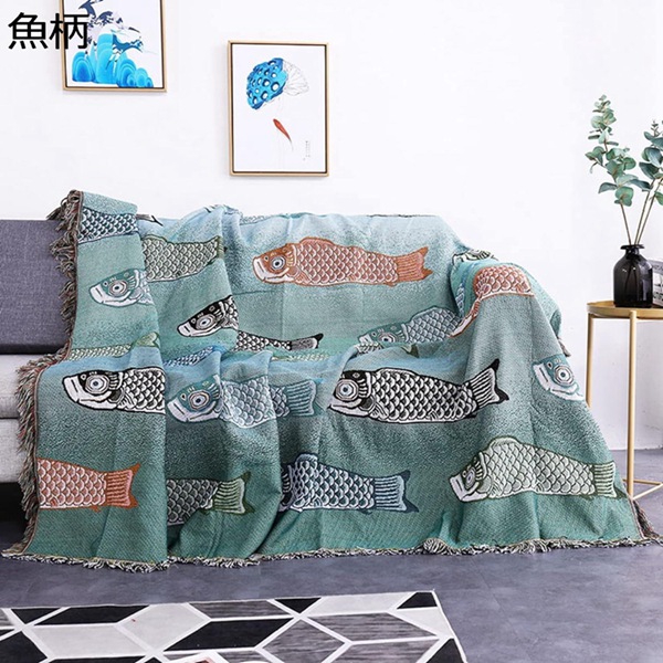 【25%OFFクーポン】マルチカバー 正方形 長方形 両面使える フリンジ付き 魚柄 160×220CM 北欧 ソファ 大判 1人掛け 2人掛け 3人掛け おしゃれ ソファカバー 犬猫対策 キズ防止 毛布 ペットカバー 保護カバー 水洗い 四季通用