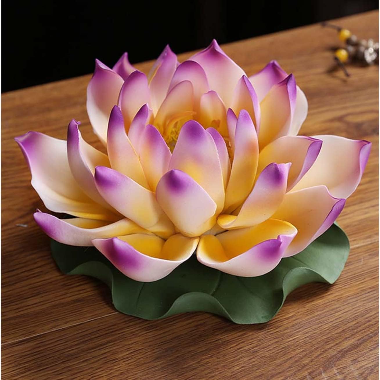 【25%OFFクーポン】香炉 お香 蓮の花 お香立て タイプ2 禅 仏壇 インテリア 仏具 レトロ ハンドメイド 風水 開運 置き物 茶道 香道用 瞑想 ヨガ教室 茶屋 事務室 線香立て ホワイト オブジェ F 幸運ロータス