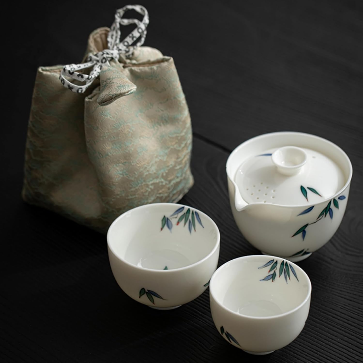 【全店通用25％OFFクーポン】ティーセット 茶器セット 白磁 急須 湯呑みセット 携帯型 収納バッグ付 下絵付け 工夫茶器 煎茶器セット 番茶器セット 湯呑み ティーポット 湯飲み茶碗 茶碗 煎茶道具 茶器揃い 来客用 紅茶｜大森麗萱