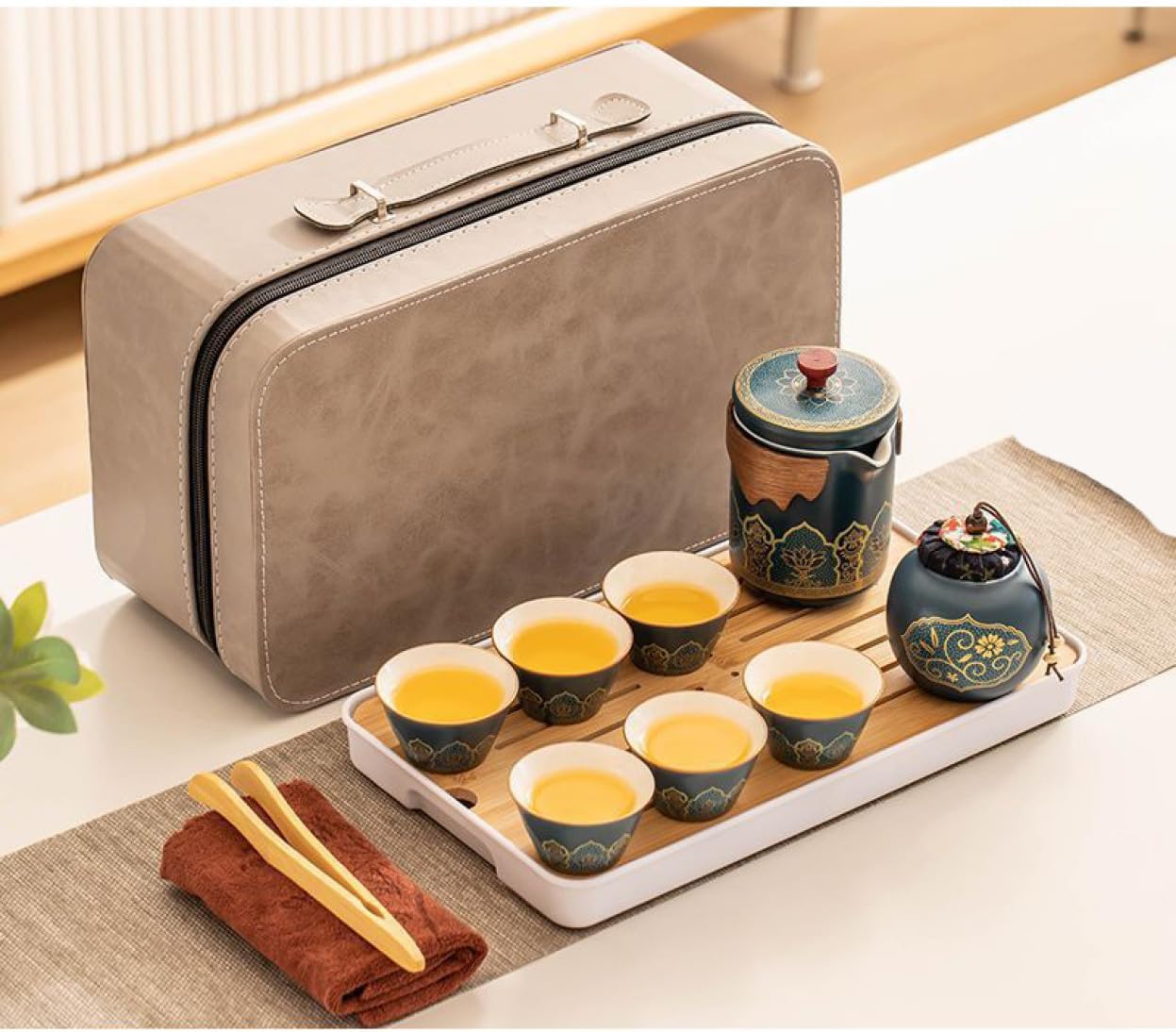 【全店通用25％OFFクーポン】茶器セット 旅行ティーセット 携帯用 旅行 収納バッグ付き 陶器 急須 湯呑セット マルチ ティーセット 茶器 茶皿 茶器乾燥ティートレー 旅行ティーセットーカップシンプルな和風 カラー11 陶｜大森麗萱