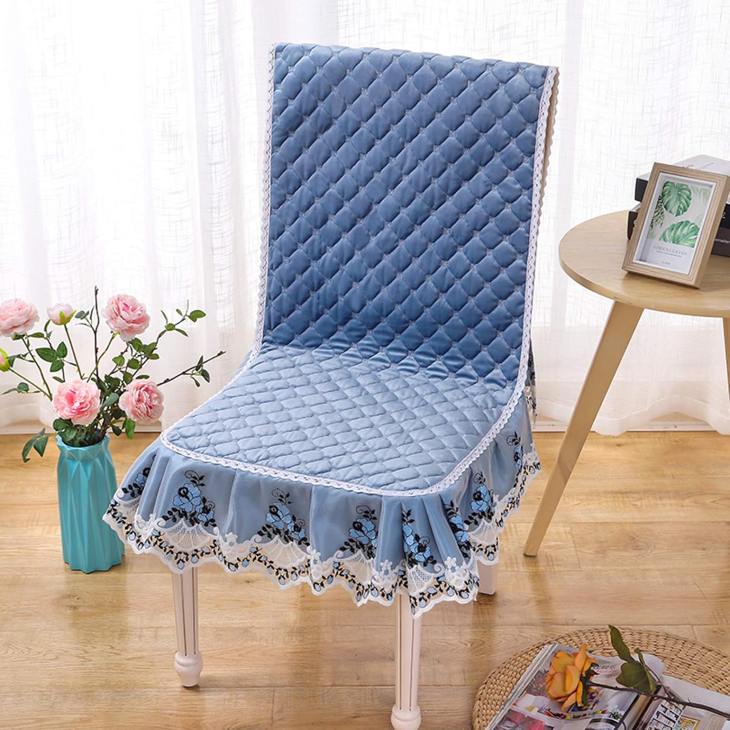 【全店通用25％OFFクーポン】2枚セット チェアカバー 椅子カバー 一体式 背もたれあり 柔らかい 耐久性 洗える 汚れ防止 滑り止め 取り外し簡単 四季兼用 ダイニングチェア対応 スカートデザイン キルティング レース付き｜大森麗萱