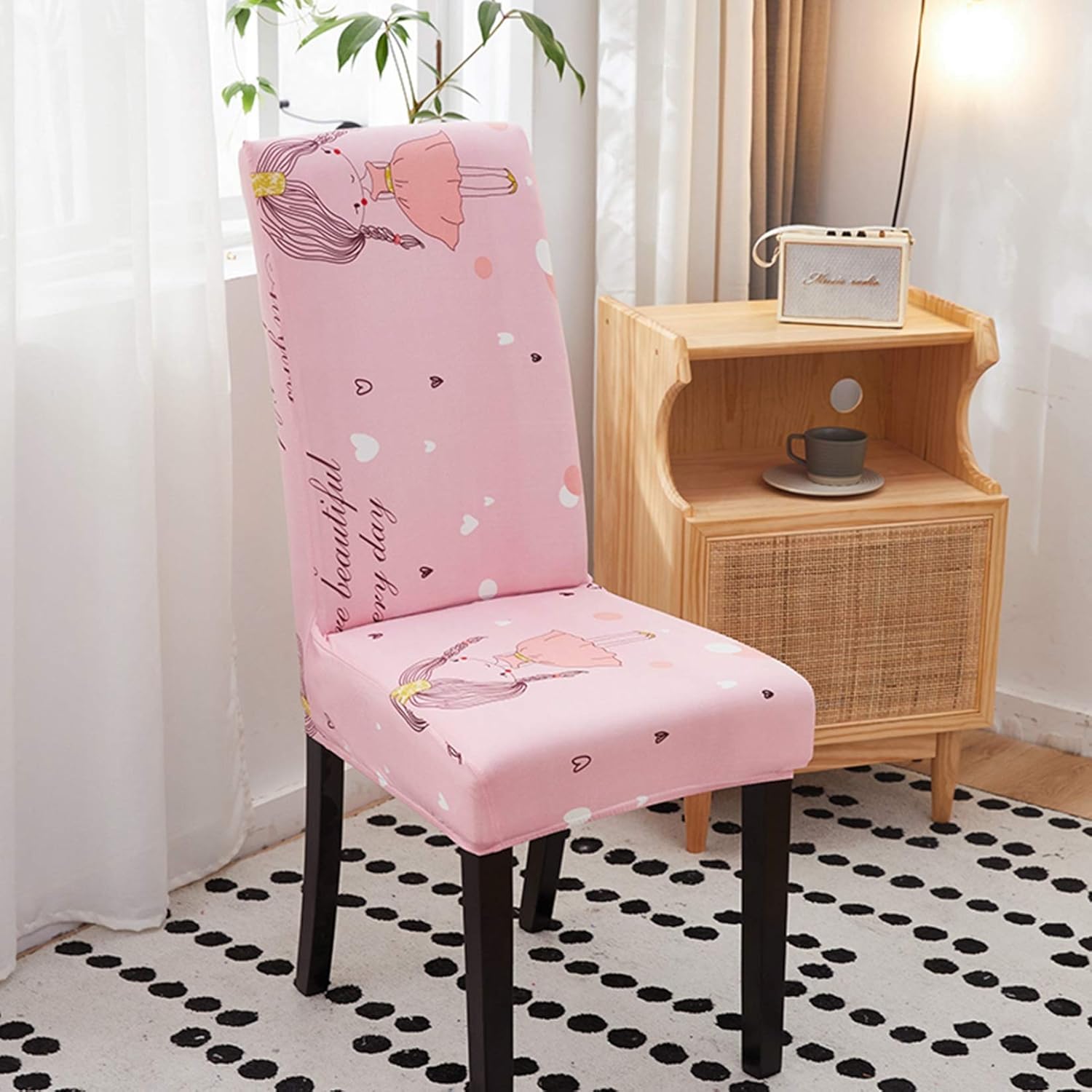 【25％OFFクーポン】チェアカバー 北欧 プリント柄 背もたれあり 一体式 スストレッチ 伸縮素材 椅子カバー 柔らかい 耐久性 洗える 汚れ防止 滑り止め 家庭/パーティー用/ウェディング/結婚式 ダイニングチェア対応