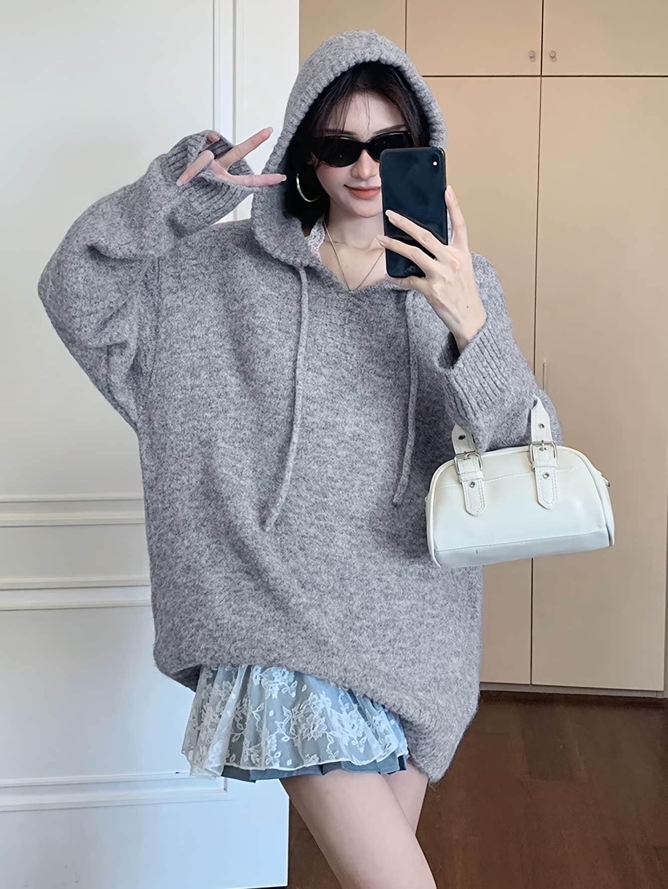 【全店通用25％OFFクーポン】【大人可愛い】 パーカー ニット レディース フード付き セーター プルオーバー ゆるニット オーバーサイズ ビッグシルエット 体型カバー 着痩せ お尻が隠れる 長袖 杢グレー 無地 カジュア｜大森麗萱 9,632円