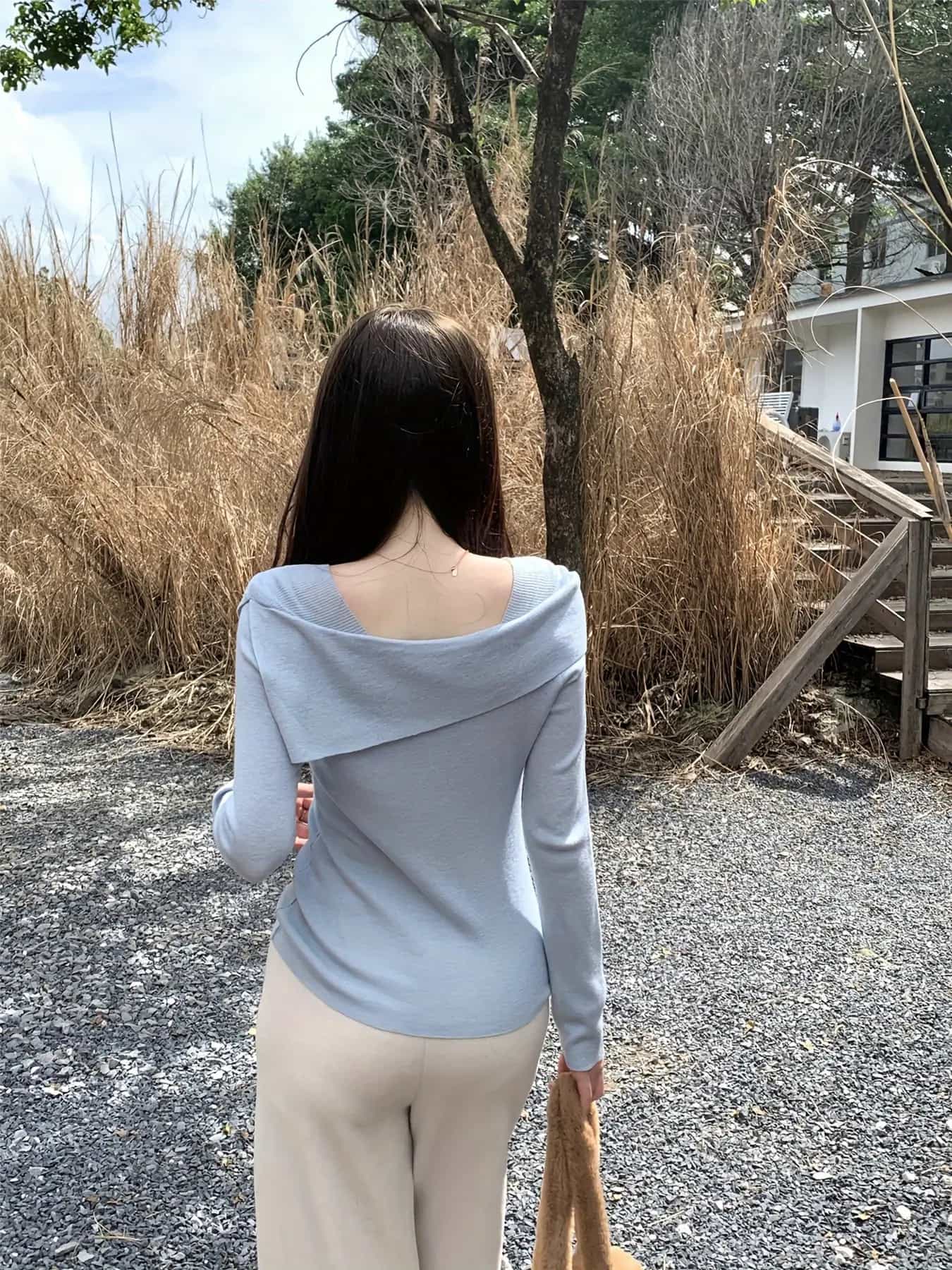 【今日このごろ押さえる、超買得30％OFF引き換え証、2度潮どき皆無】【1枚で旬顔】オフショル 編み物 レディース 肩出し プルオーバー トップス 長袖 きつい か細い リブニット 好いたらしいめ 非対称 花の冠yd風 ティーシャツ 伸縮性 相応う 伸ばすこと