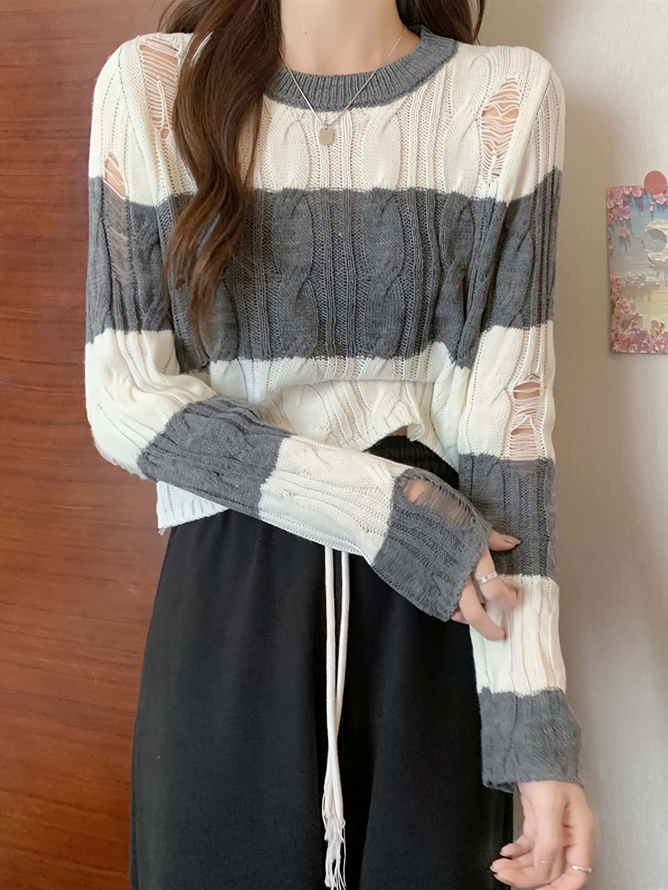 【今日このごろ押さえる、超買得30％OFF引き換え証、2度潮どき皆無】編み物 プルオーバー レディース トップス 長袖 間借り人 不都合工業 クロップド丈 遊撃手丈 有線テレビ編み 透かし編み ざっくり 編み ゆったり 体型取りまかなう 着痩せ 脚長 美脚 春 秋 冬