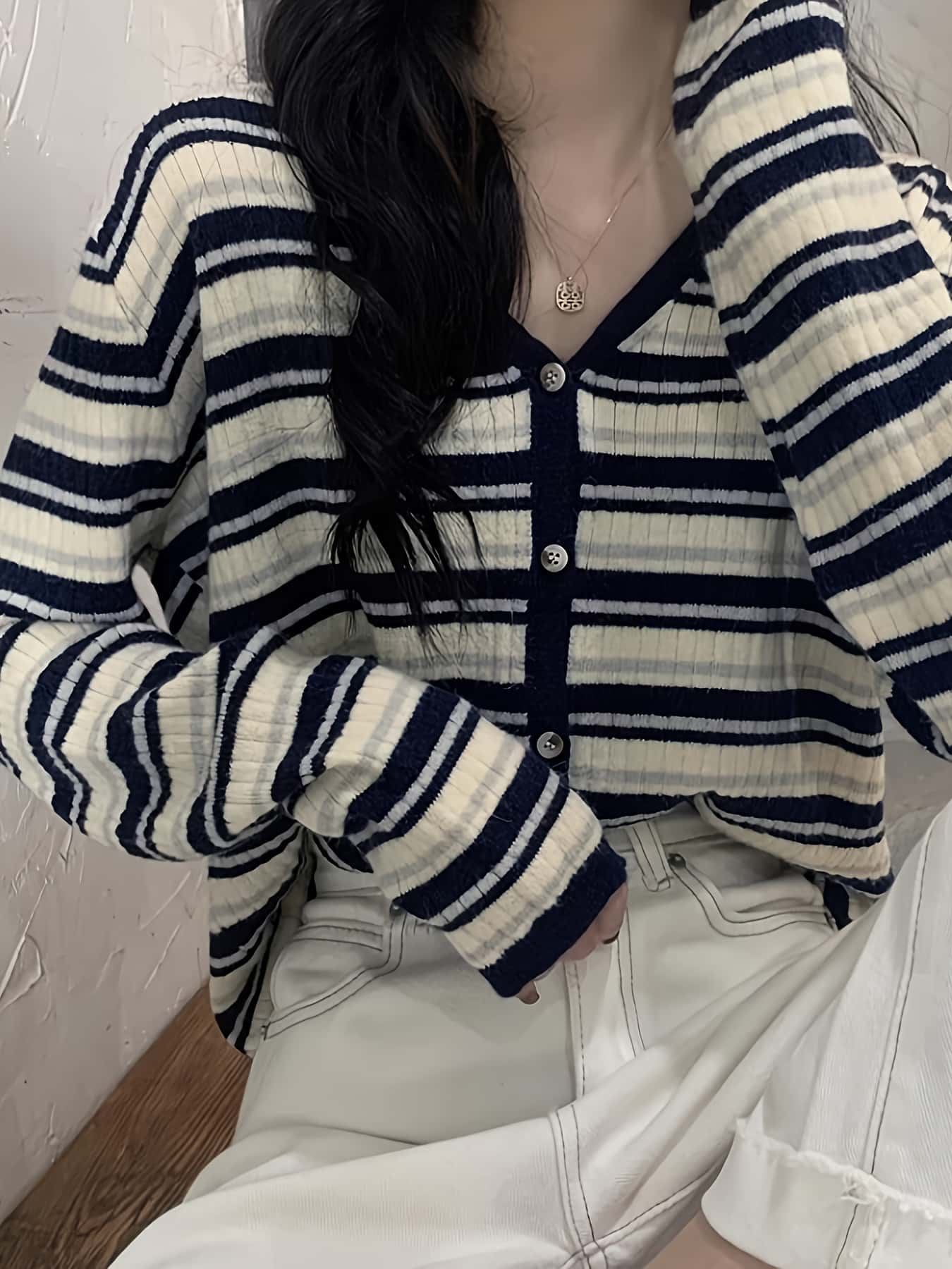 【今日このごろ押さえる、超買得30％OFF引き換え証、2度潮どき皆無】ジレー レディース 編み物 間借り人 Vのど首 トップス 羽織り 長袖 プルオーバー リブニット 前くい違い 名取り草 大層らしい大きさ ゆったり 体型取りまかなう 着痩せ 細見せかけ 割れ易い見せ 二の腕取りまかなう