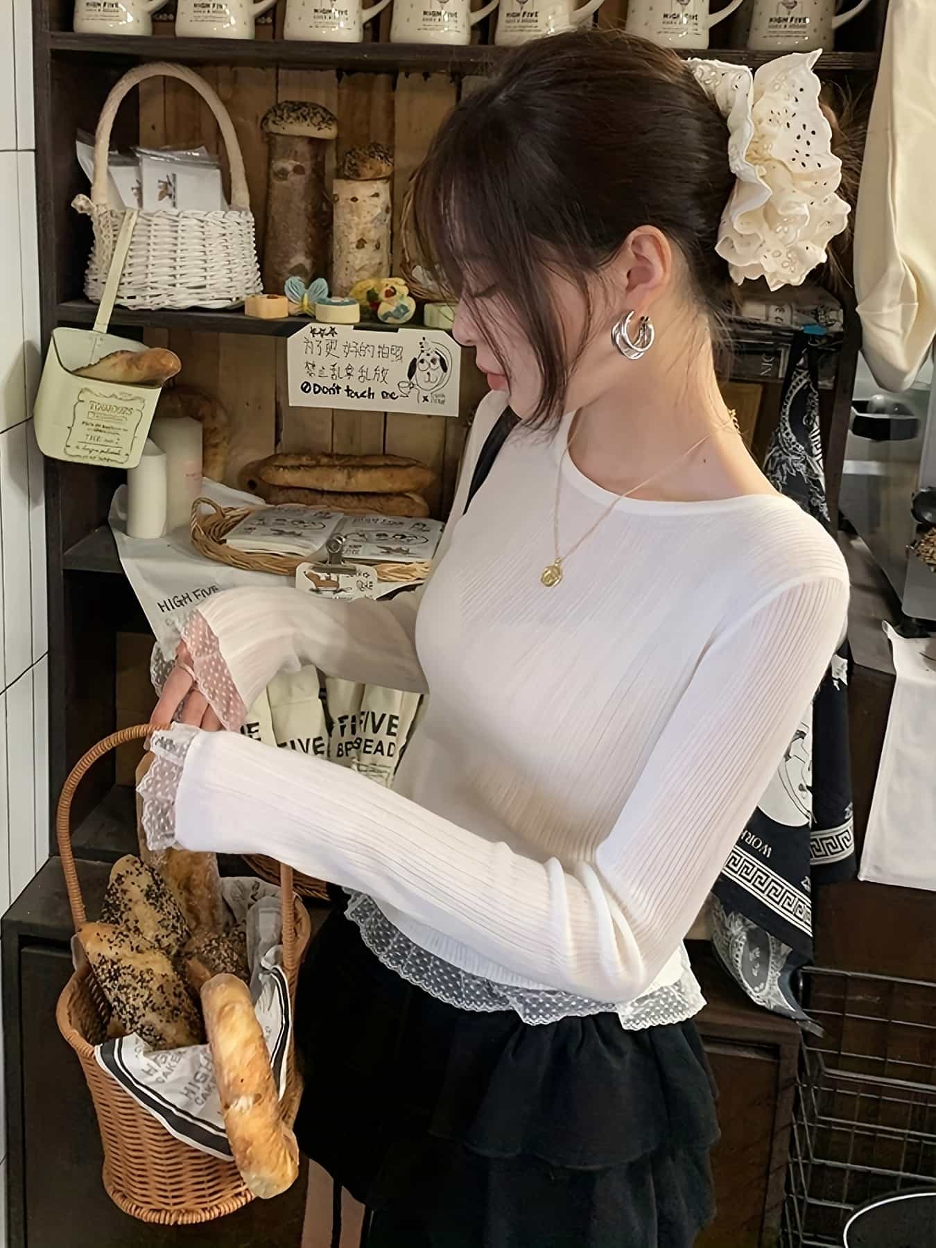 【今日このごろ制限事項、超買得30％OFF引き換え証、2度潮合い皆無】【裾?袖スピード競技】編み物 レディース スウェーター トップス リブニット カットソー 長袖 ティーシャツ 重ね着風 花の冠yd風 労働者の一団のど首 チュール シアー感 肌付き 体型押しかぶせる 着痩せ 細見