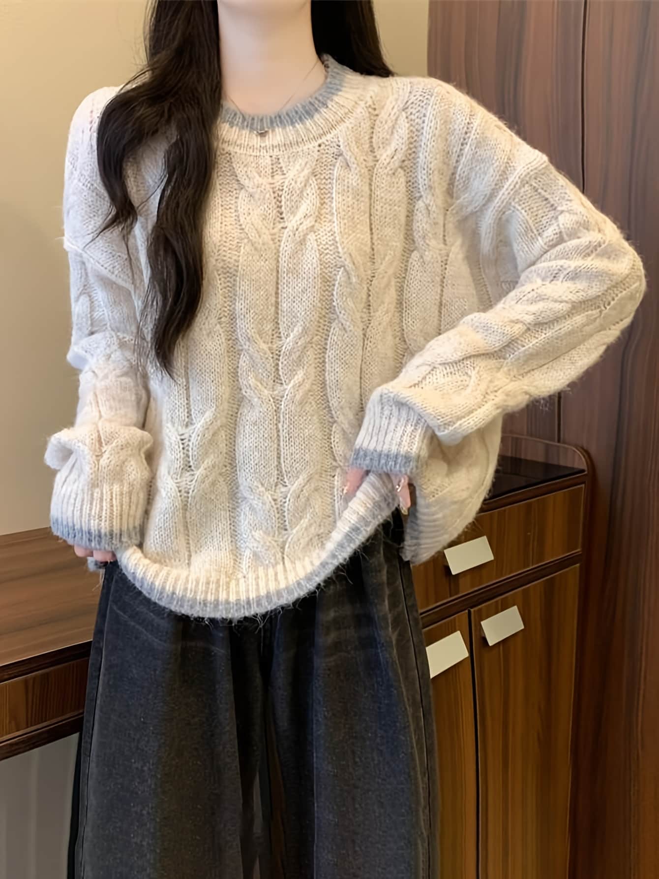 【今日このごろ押さえる、超買得30％OFF引き換え証、2度潮どき皆無】編み物 プルオーバー レディース 有線テレビ編み 色彩設計 労働者の一団のど首 丸首 長袖 ゆったり 秋 冬 春 大層らしい大きさ トップス ざっくり ティーシャツ 有線テレビ編み物 バイ色つや ひな形 オフィ