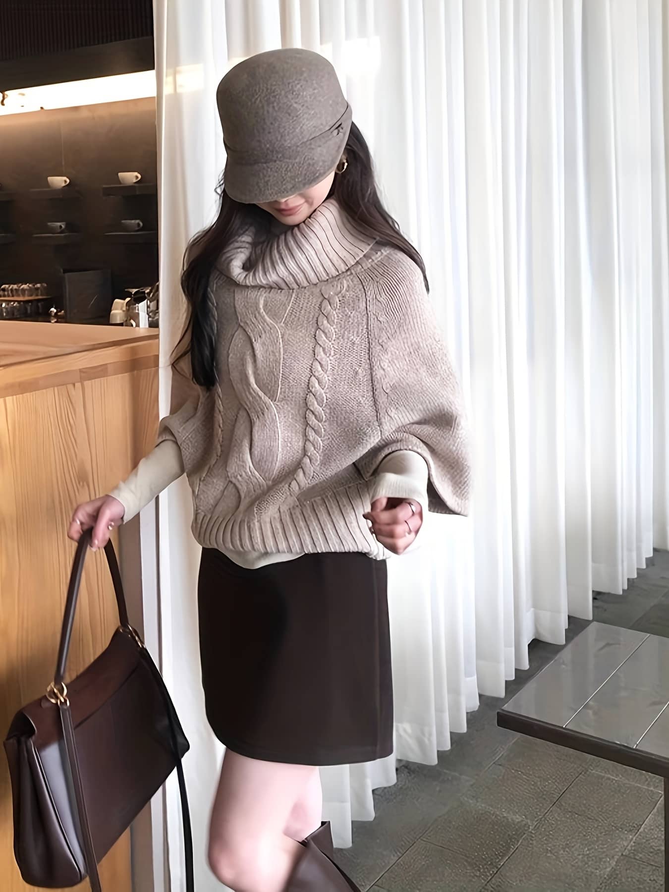 【全店通用25%OFFクーポン】【小顔見え】ニット ポンチョ セーター レディース タートルネック ケーブル編み ハイネック ケープ トップス ゆったり ケーブルニット プルオーバー チュニック ゆるニット ざっくり編み 厚|大森麗萱