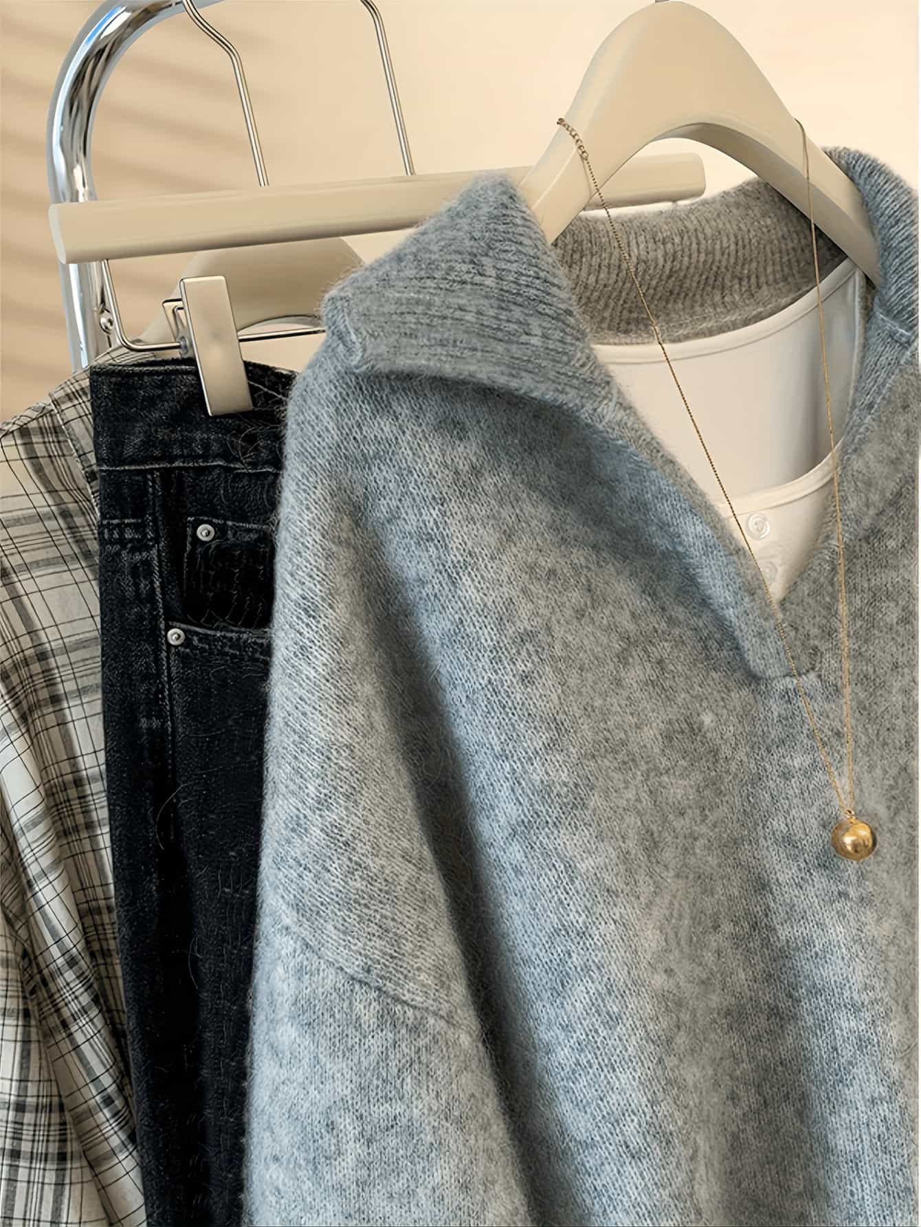 【今日このごろ押さえる、超買得30％OFF引き換え証、2度潮どき皆無】【襟付き添い人編み物】プルオーバー レディース 編み物 トップス 旗がしら ティーシャツ 長袖 ポロ襟 シャギー 起毛 ふわふわ もっちり Vのど首 大層らしい大きさ ビッグ影ぼうし ゆったり ドロッ