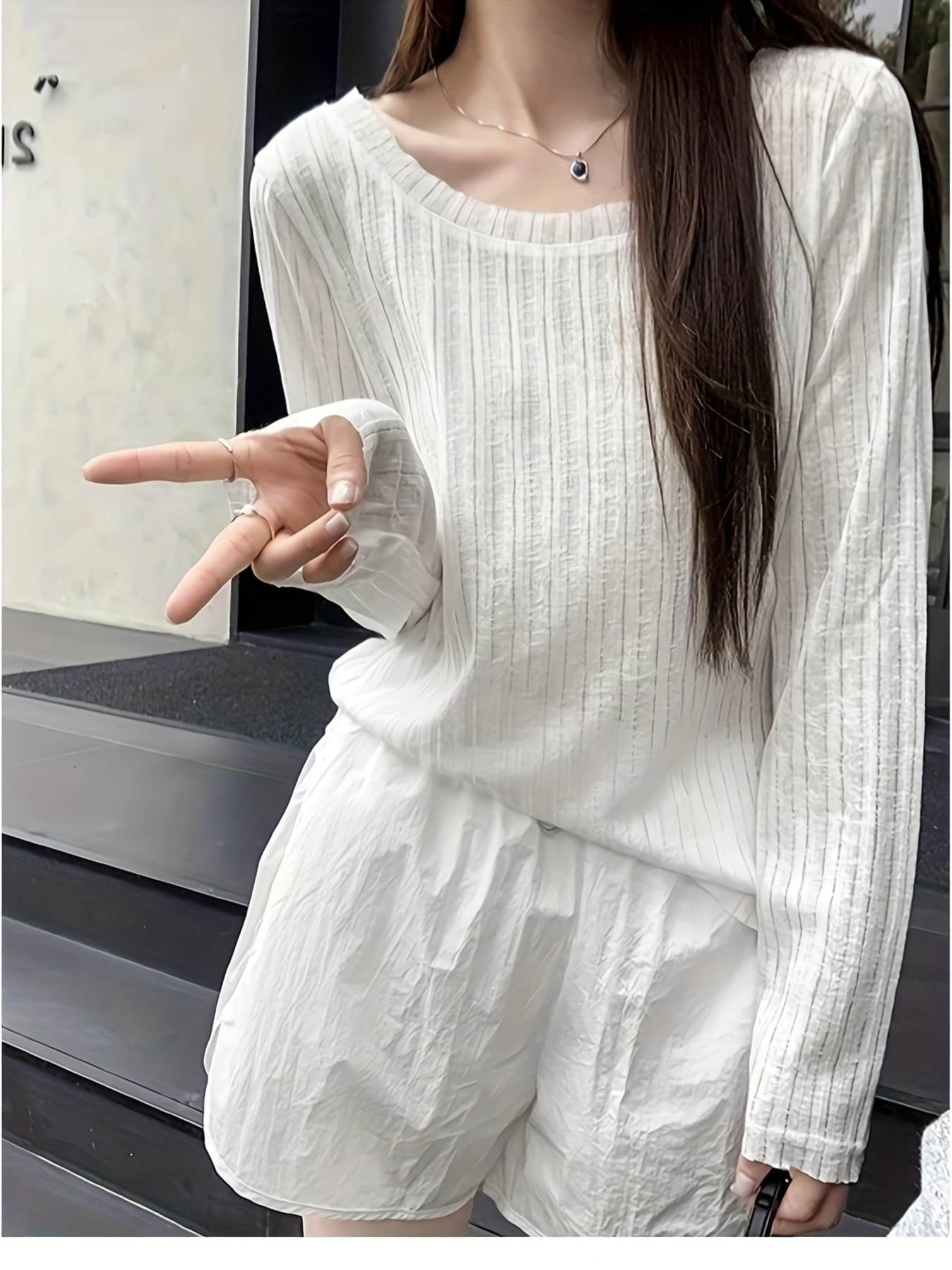 【今日このごろ制限事項、超買得30％OFFクーポン券、2度汐どき皆無】【UV取りすてる打つ手】シアートップス レディース ロンT 長袖 カットソー 薄っぺら 透け感 ヤナギの木風 シボ感 縦伝達ルート 紫外線打つ手 日焼押しとどめる 空調設備打つ手 冷やりとした 蒸れない 速乾 トップ 丸首 労働者の一団