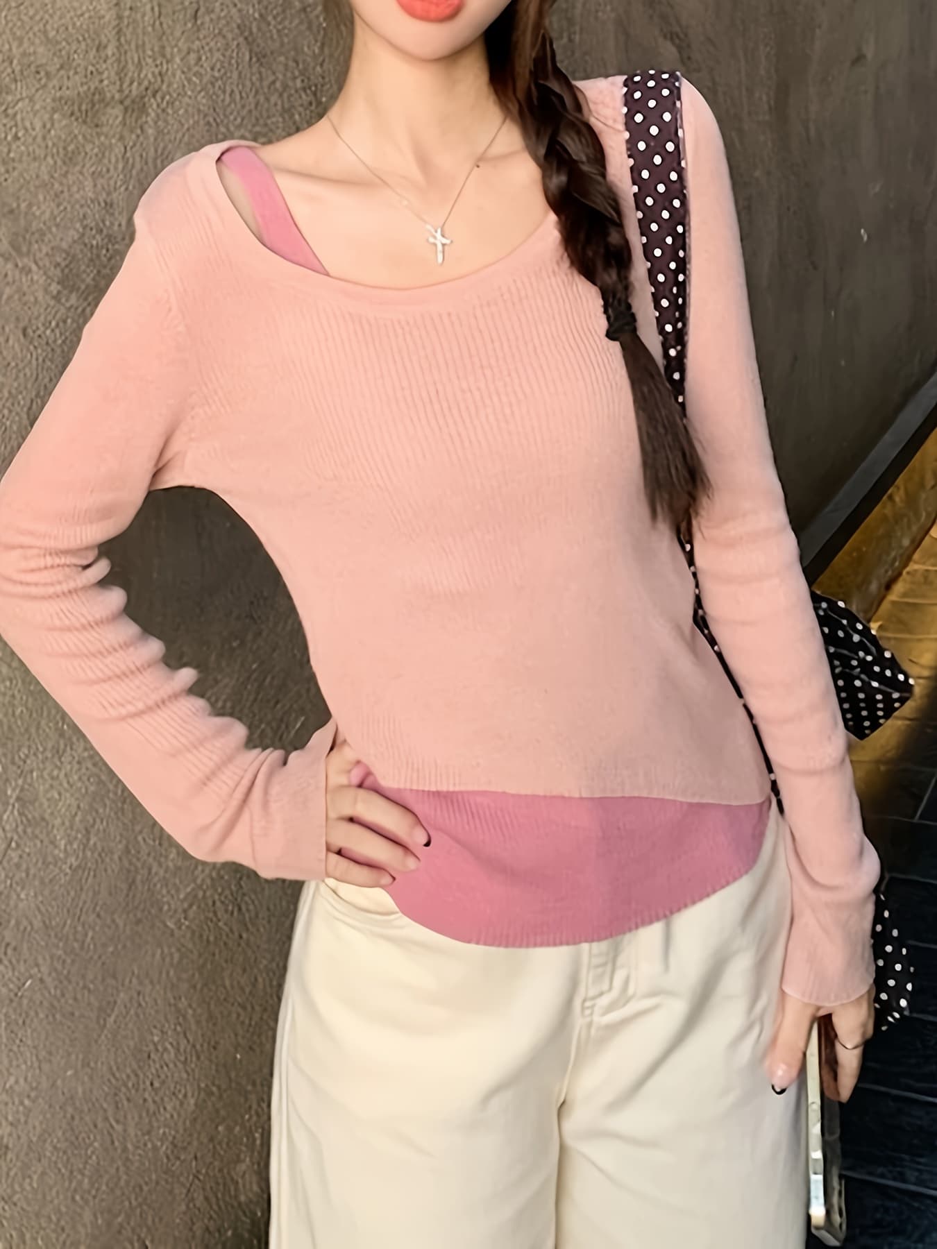 【全店通用25%OFFクーポン】【レイヤード風】ニット レディース セーター 長袖 重ね着風 リブニット トップス プルオーバー フェイクレイヤード カットソー インナー クルーネック Uネック 伸縮性 ストレッチ 着痩せ|大森麗萱