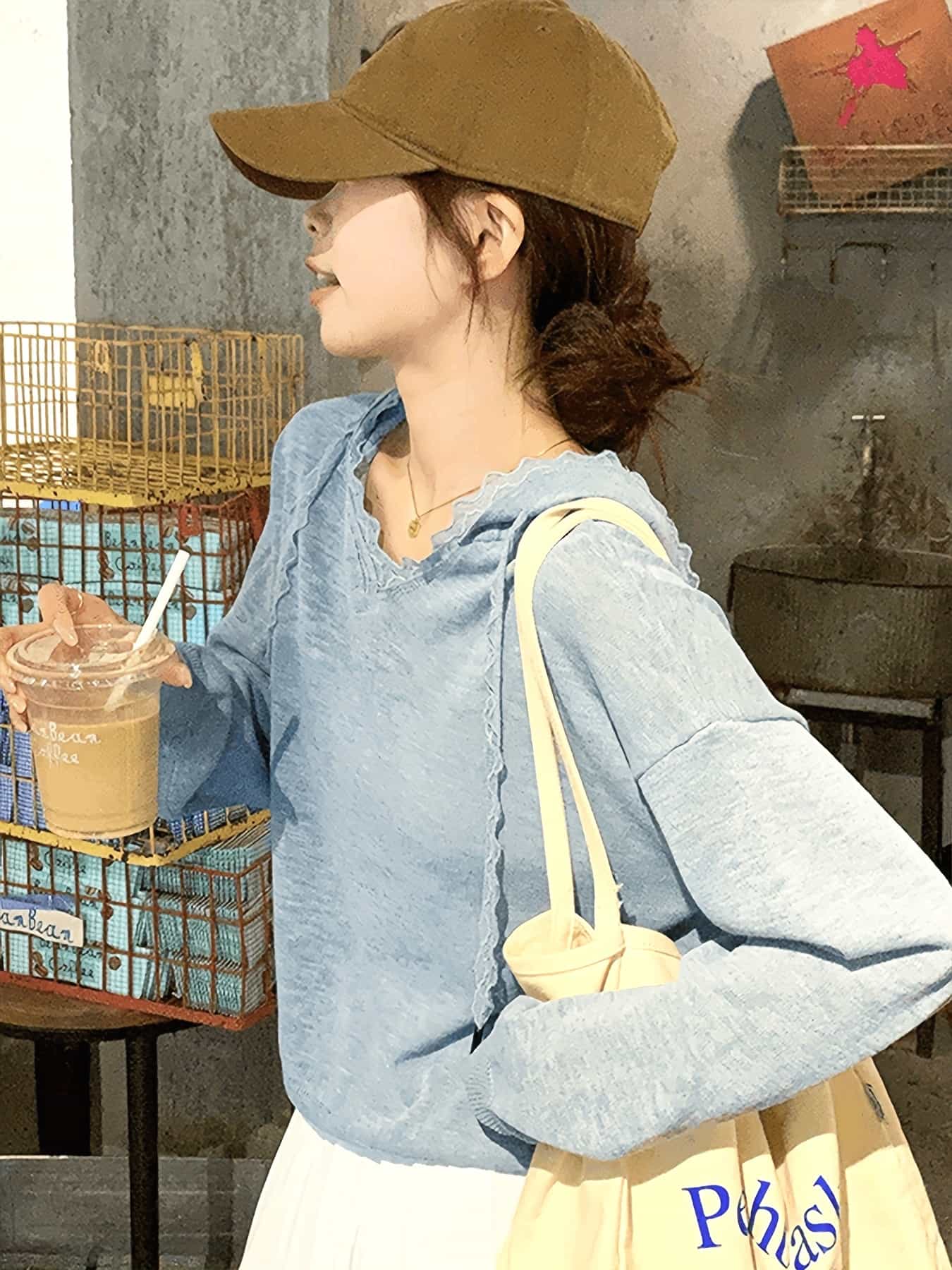 【今日このごろ制限事項、超買得30％OFF引き換え証、2度潮合い皆無】パーカー レディース フーディー 春夏 炎節編み物 トップス 長袖 Vのど首 薄っぺら 透け感 ゆったり ボンネット付き添い人 ティーシャツ スウェーター 厚地の外套大きさ ビッグ影ぼうし ゆる編み物 カジュ