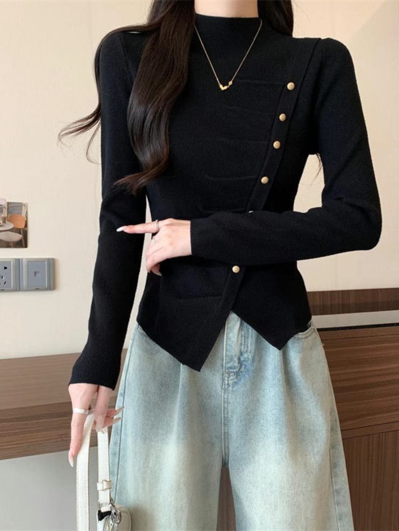 【全店30％OFF引き換え証があり】編み物 スウェーター レディース トップス 長袖 ハイネック モックネック ボトルネック きつい か細い 肋材 肌付き 飾りつけ名取り草 金名取り草 曲がった 青写真 不規則さ 裾 うつり変わり 着痩せ 細押し出し 体型押しかぶせる 伸縮性 もの柔らか