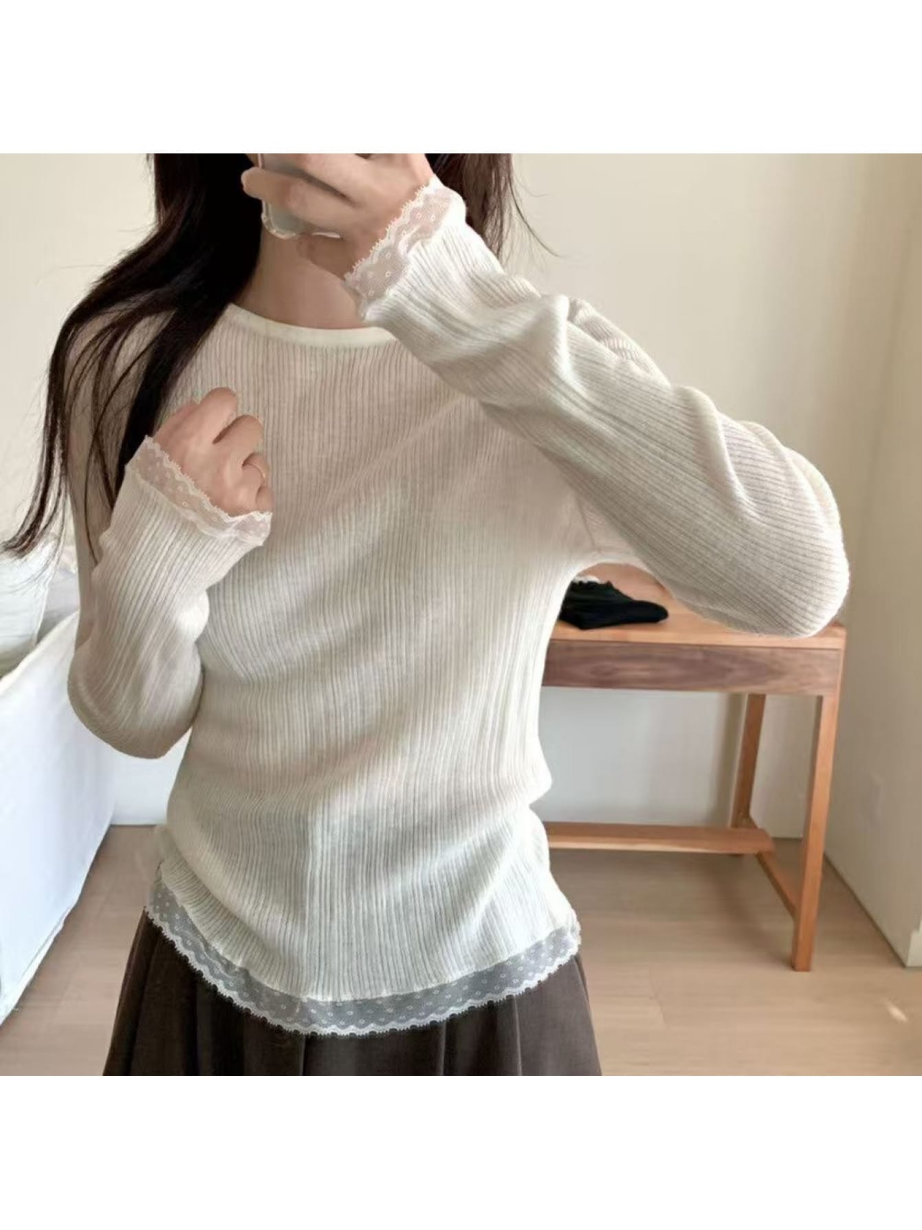 【全店30％OFF引き換え証があり】【成年者好いたらしい】編み物 スウェーター レディース トップス 長袖 労働者の一団のど首 丸首 スピード競技 裾スピード競技 袖スピード競技 肌付き カットソー リブニット テープレコーダー 伸ばすこと 伸縮性 きつい か細い 填まる 重ね着 花の冠yd