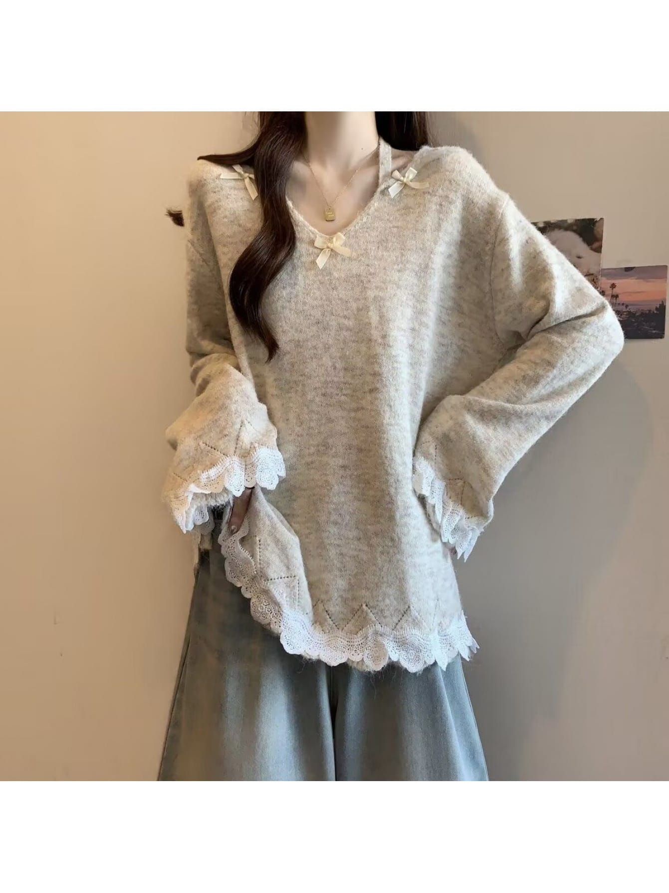 【全店30％OFFクーポンがあり】【立体リボン】 ニット セーター レディース リボン レース トップス 長袖 Vネック ゆるニット プルオーバー 大きいサイズ ビッグシルエット ゆったり 体型カバー 着痩せ 華奢見え 二の腕カバー 大人可愛い フェ｜大森麗萱 10,800円