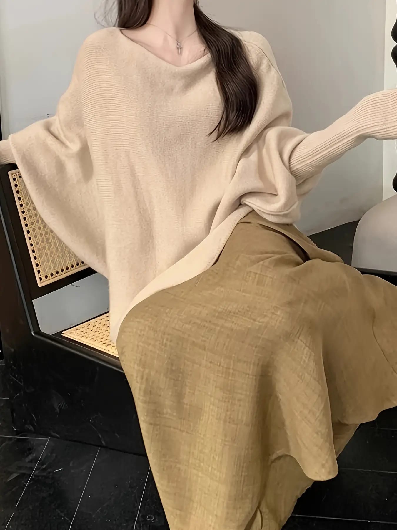【全店30%OFFクーポンがあり】【カシミヤタッチ】ニット セーター レディース トップス ボートネック ドルマンスリーブ 長袖 プルオーバー ゆったり 体型カバー 着痩せ 華奢見え 二の腕カバー 落ち感 ドレープ きれいめ 大人可愛い カジュアル|大森麗萱