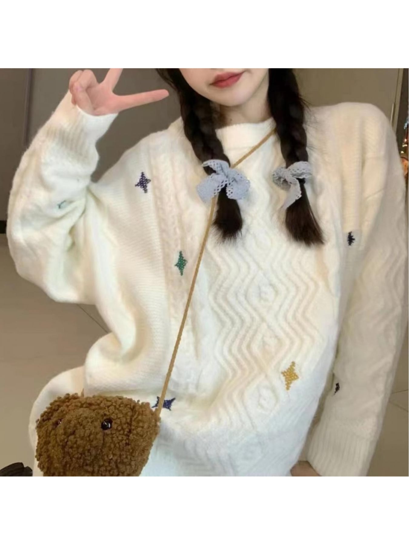 【全店30％OFFクーポンがあり】【大人可愛い】 ニット セーター レディース トップス プルオーバー クルーネック 丸首 長袖 ケーブル編み 波型 刺繍 配色 オーバーサイズ ゆったり ビッグシルエット ドロップショルダー 体型カバー 二の腕カバー｜大森麗萱 11,328円