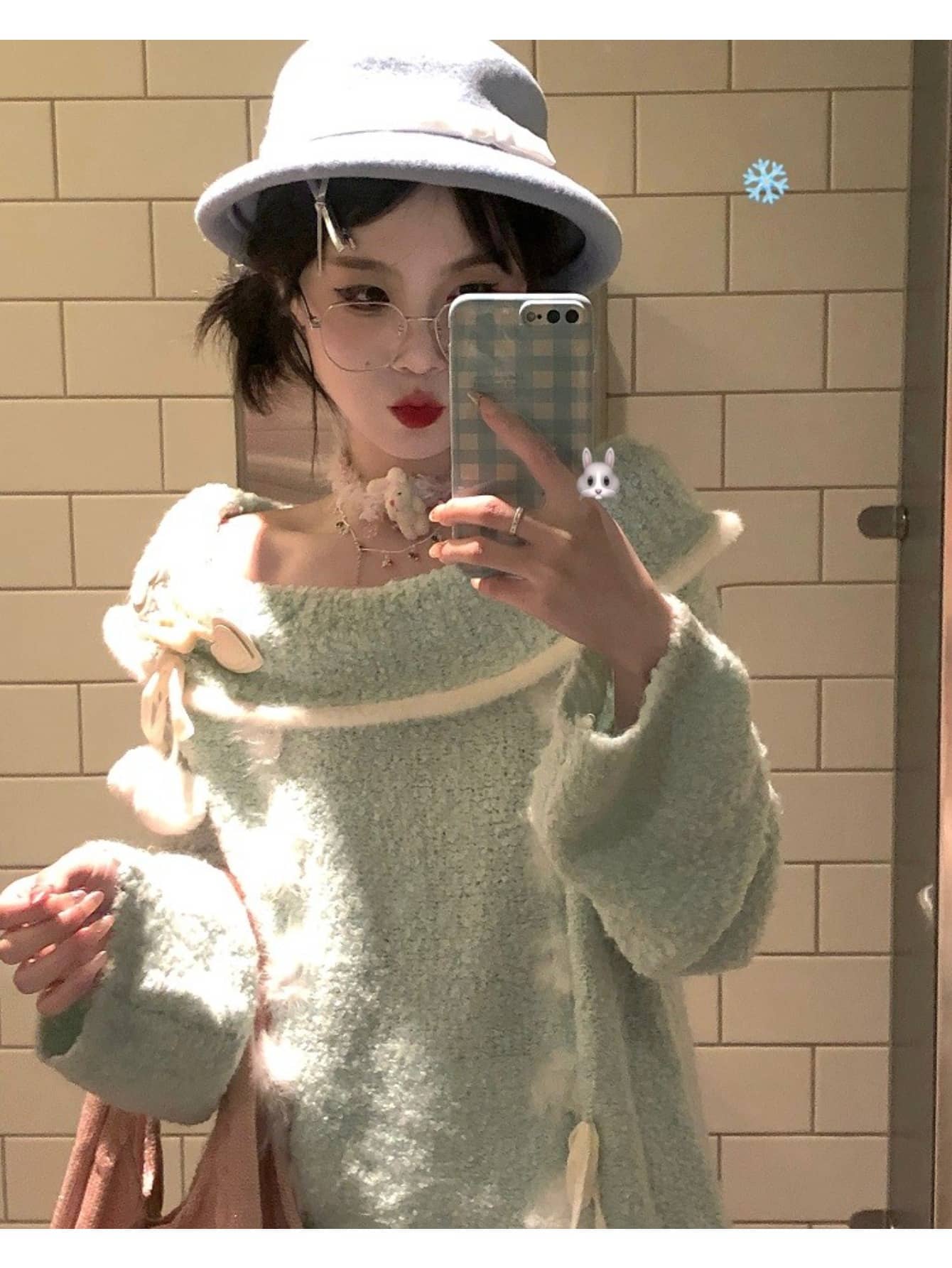 【全店30%OFFクーポンがあり】ソフトニット オフショルダートップス - 小雪球 リボン ネックライン detail, ラウンドネック 着こなし, 肌触り良好 履き心地 軽量, 秋冬季 防寒 インナー, デート パーティー クリスマス シーンに,|大森麗萱