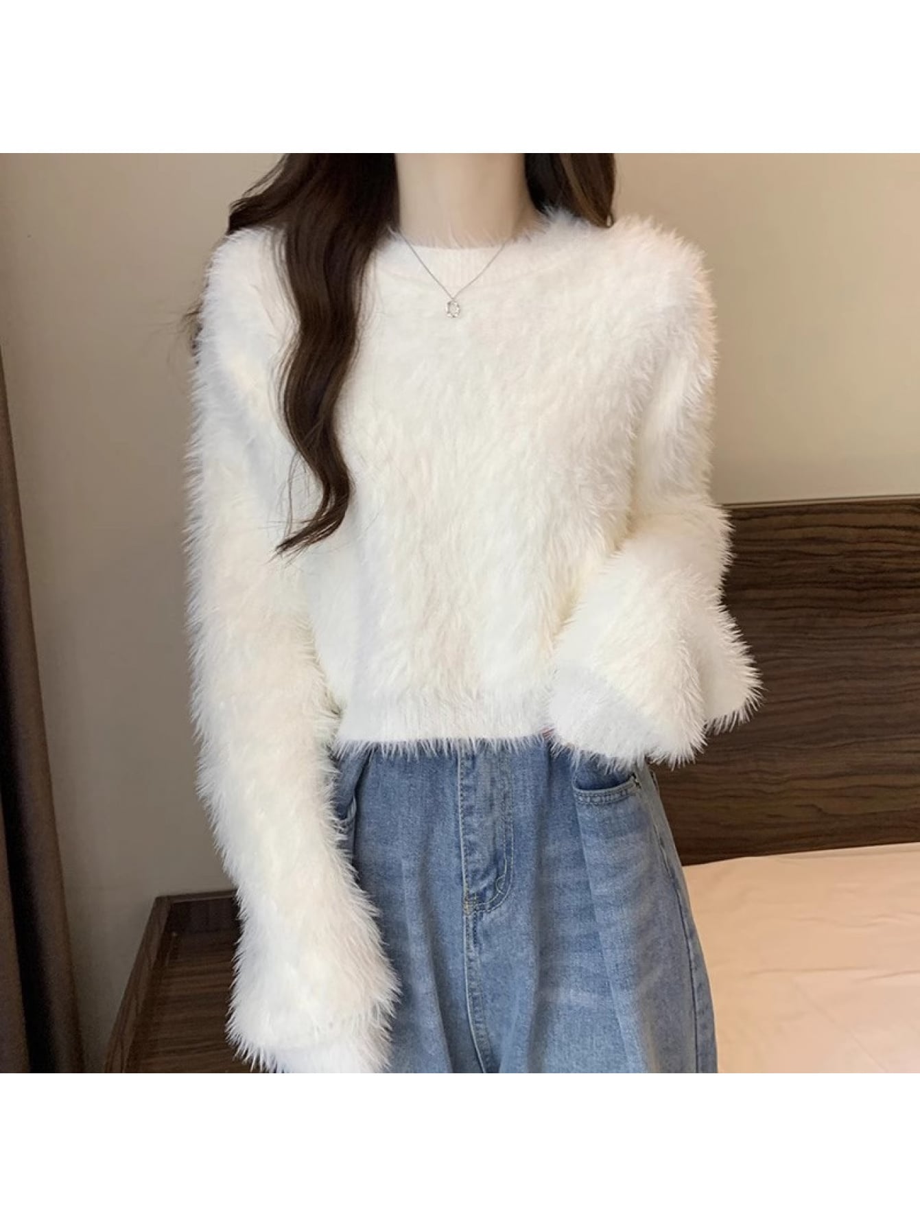 【全店30％OFF引き換え証があり】【ふわふわ手当たり】シャギーニット スウェーター レディース 遊撃手丈 編み物 トップス 労働者の一団のど首 長袖 鳥毛編み物 モヘヤ触れ合う ミンクのコート触れ合う ティーシャツ 丸首 無地 白 白いこと 秋 冬 秋冬 春 あったか
