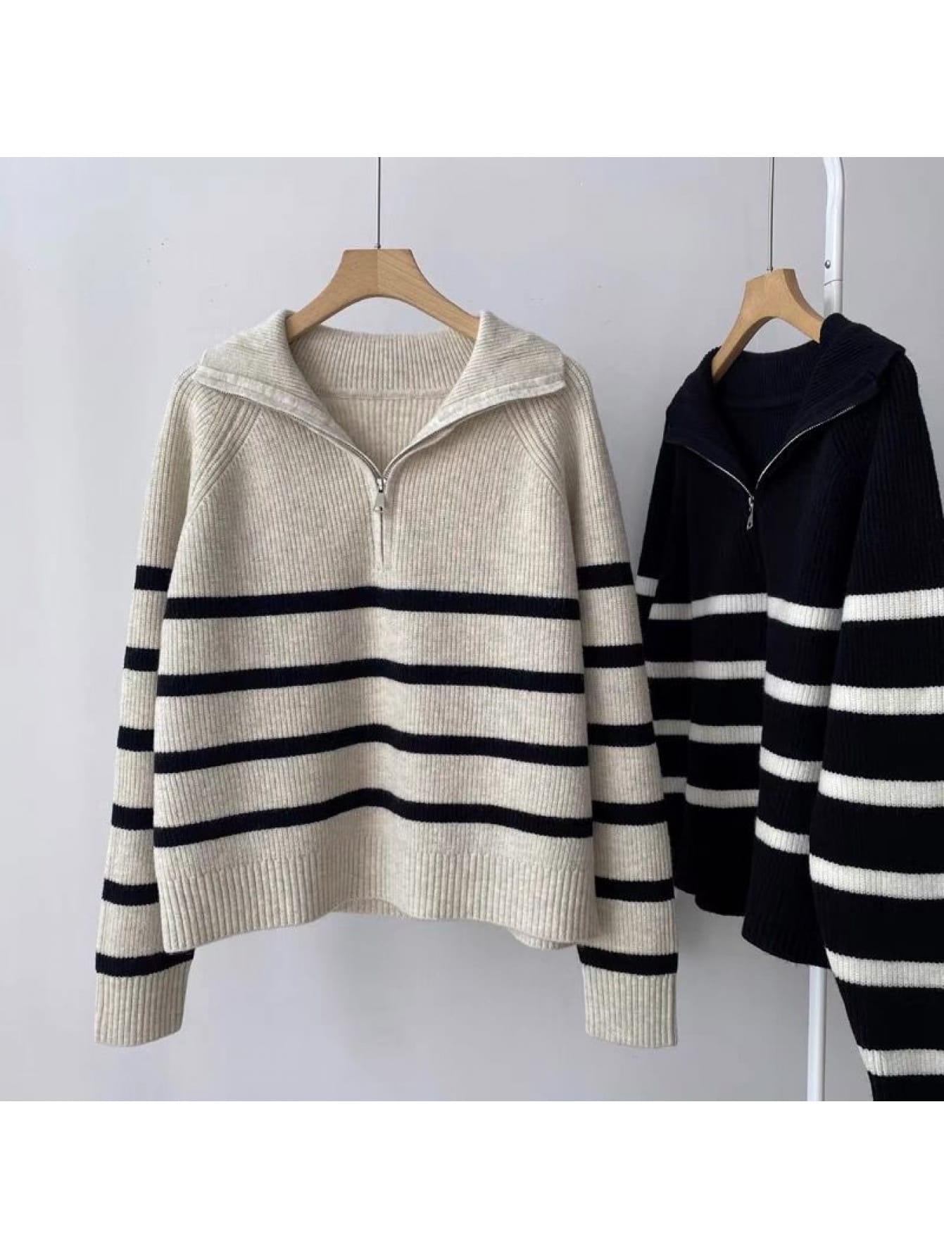 【全店30％OFFクーポンがあり】ハーフジップ ニット セーター レディース ボーダー 襟付き トップス オーバーサイズ ゆったり 長袖 プルオーバー 畦編み リブニット 体型カバー 着痩せ 小顔効果 カジュアル きれいめ おしゃれ オフィス 通勤｜大森麗萱