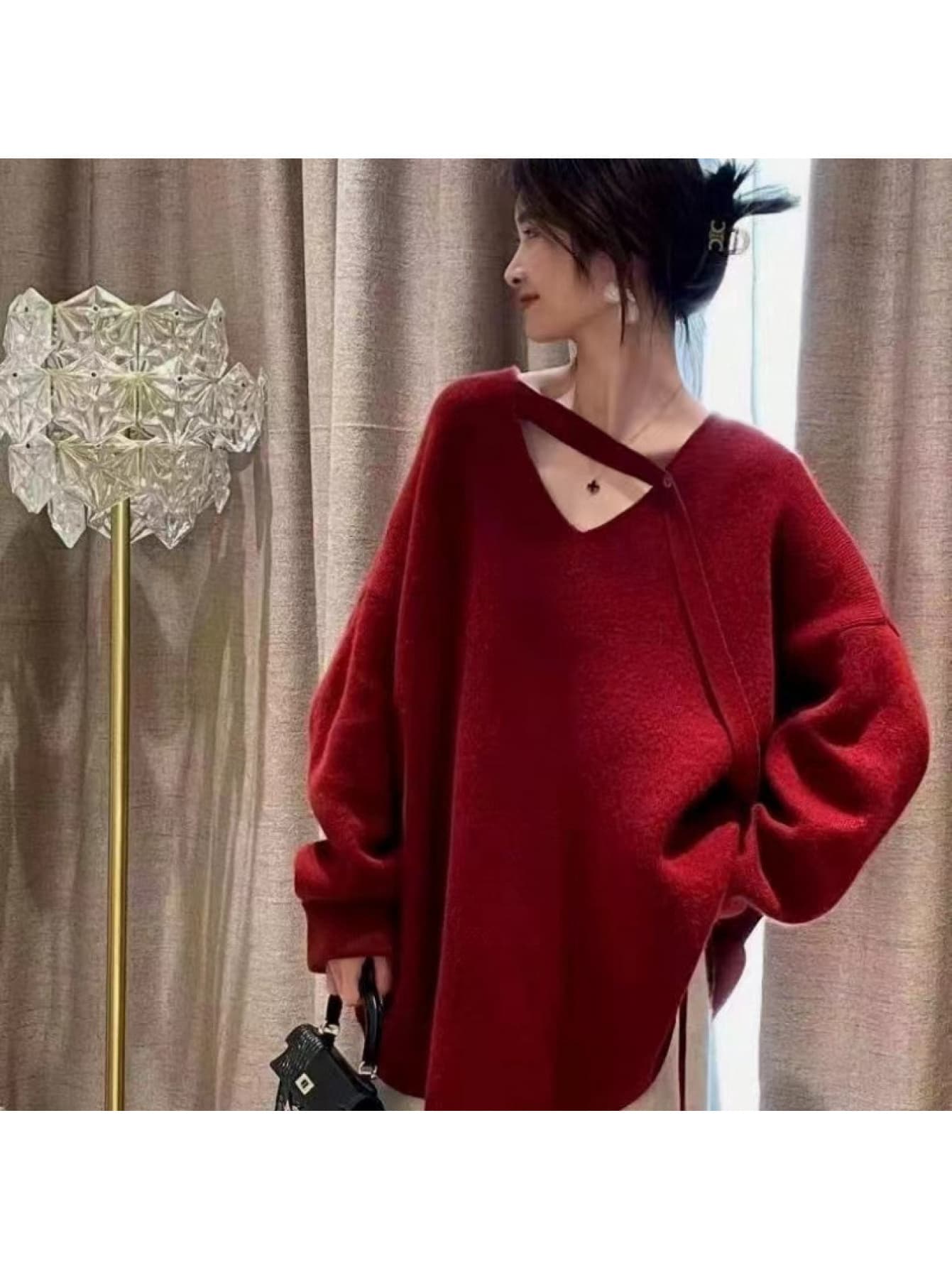 【全店通用25％OFFクーポン】【アシンメトリー】ニット セーター レディース Vネック トップス ゆるニット 長袖 プルオーバー オーバーサイズ ビッグシルエット チュニック きれいめ カジュアル 体型カバー 着痩せ 華奢見え 二の腕カバー 柔らか｜大森麗萱 12,228円