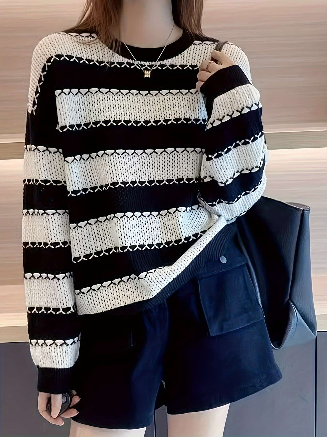 【全店30％OFF引き換え証】【透かし編み】 間借り人 編み物 スウェーター レディース トップス 労働者の一団のど首 長袖 ティーシャツ 厚地の外套大きさ ゆったり 体型押しかぶせる 割れ易い押し出し ビッグ影ぼうし 色彩設計 うつり変わり 心地よい 好いたらしいめ 成年者好いたらしい 花の冠yd