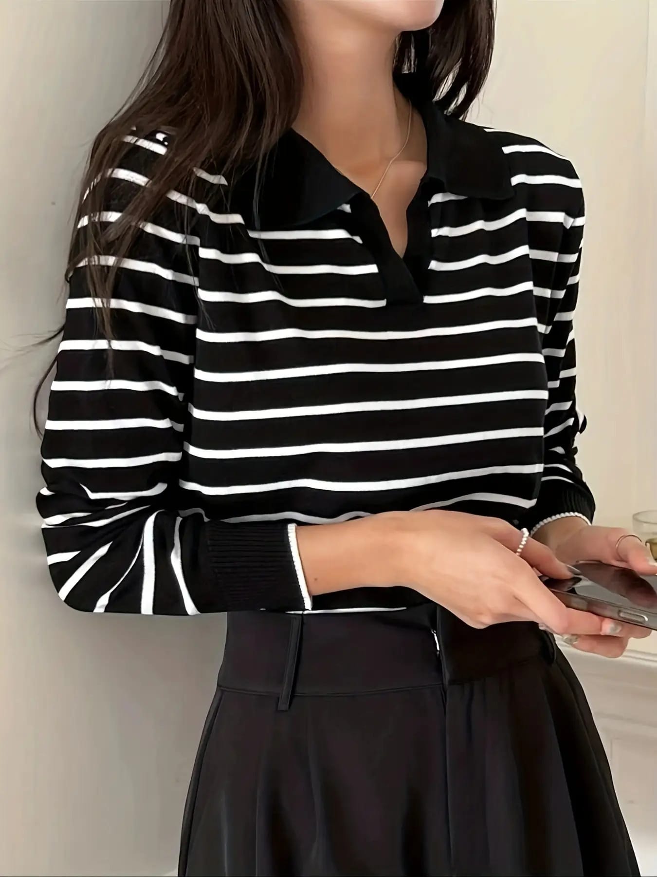 【全店30％OFF引き換え証】【襟付き添い人間借り人】編み物 スウェーター レディース トップス 長袖 旗がしら スポーツシャツ ティーシャツ 間借り人柄 カットソー 襟付き添い人編み物 Ｖのど首 好いたらしいめ 心地よい 執務室 通い OL 成年者好いたらしい 体型押しかぶせる 着痩