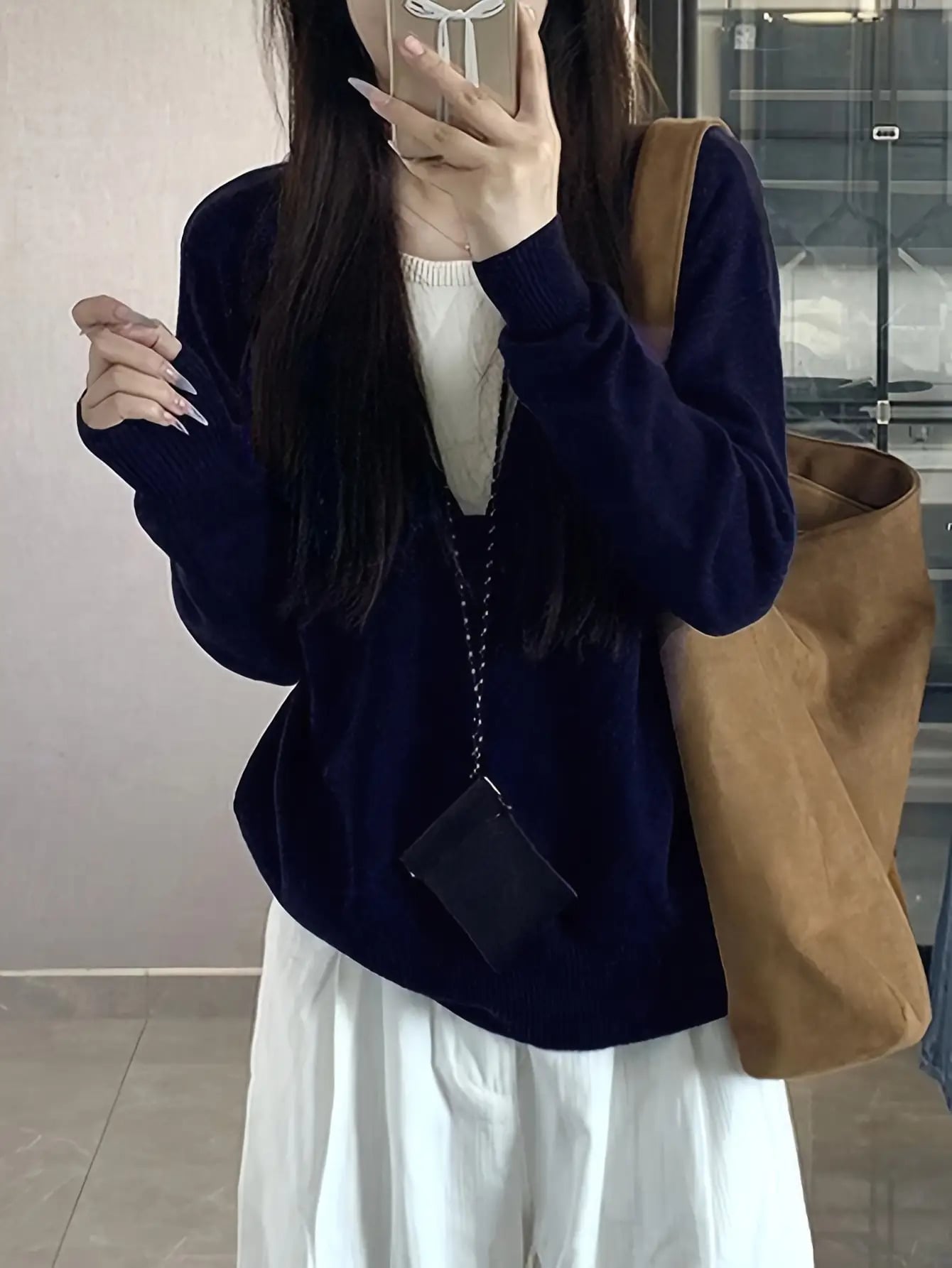 【全店30％OFF引き換え証】【2025秋冬】 フェイクレイヤード 編み物 レディース スウェーター 重ね着風 Vのど首 色彩設計 うつり変わり トップス ティーシャツ ゆる編み物 長袖 厚地の外套大きさ ゆったり 体型押しかぶせる 着痩せ 細押し出し 割れ易い見せ 成年者好いたらしい