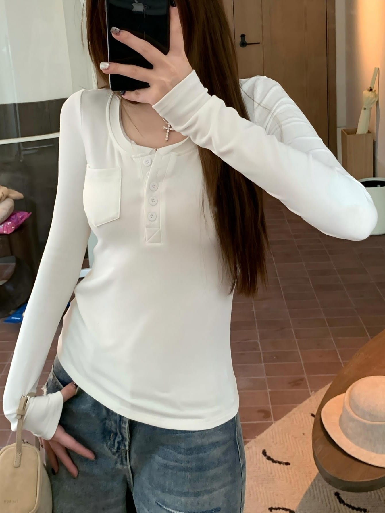 【全店30％OFF引き換え証】【ヘンリーのど首】長袖 プルオーバー レディース カットソー トップス 胸衣嚢 ロンT 肌付き 無地 きつい か細い 填まる 伸ばすこと 伸縮性 パステル色の 着痩せ 細押し出し 体型押しかぶせる 心地よい 好いたらしいめ 執務室 通