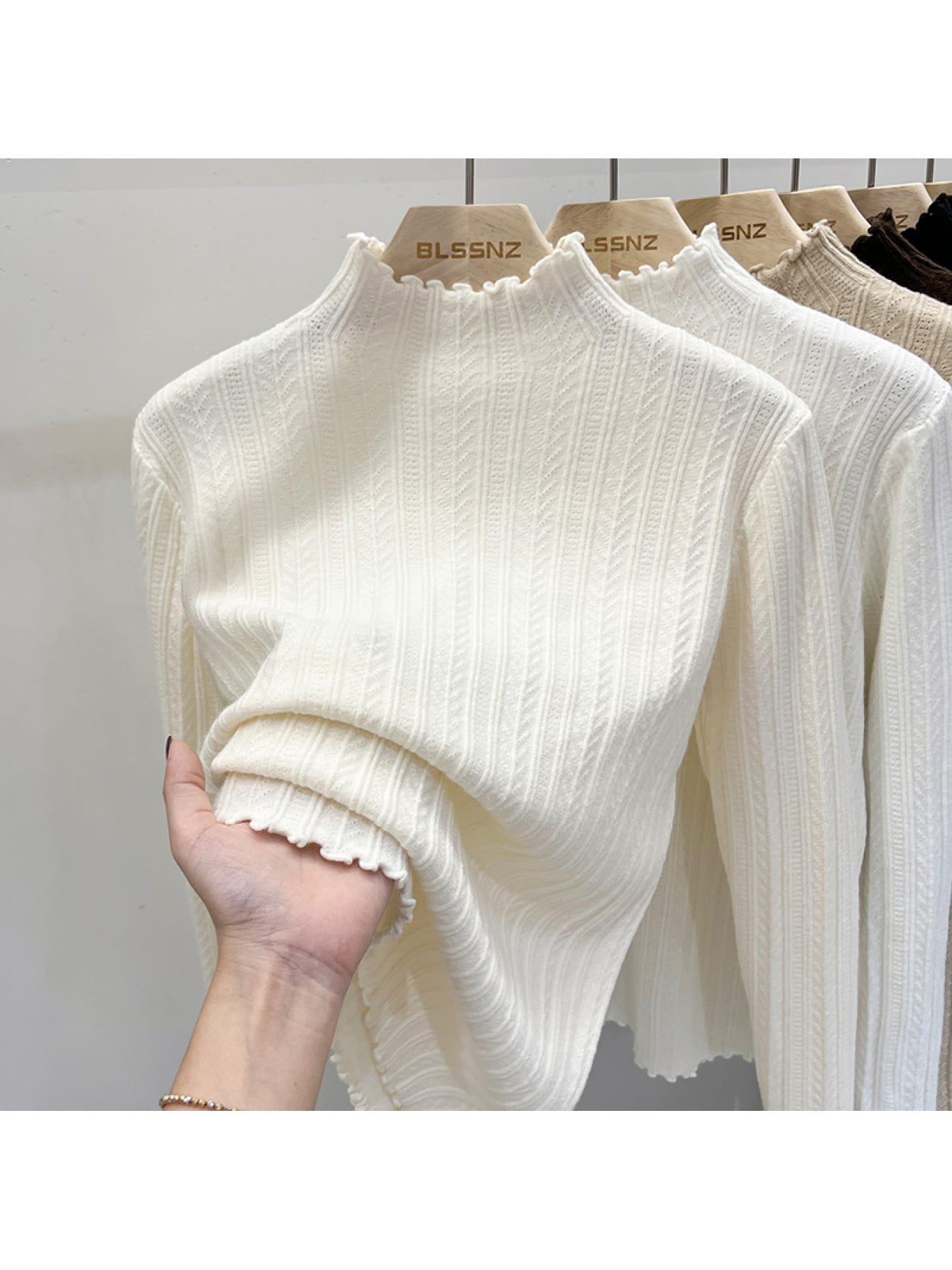 【全店30％OFF引き換え証】【メロウフリル】リブニット レディース ハイネック スウェーター トップス 肌付き 長袖 ボトルネック カットソー タートルネック 好いたらしいめ 成年者好いたらしい 着痩せ 細押し出し 伸縮性 パステル色の 体型押しかぶせる 執務室 通い 重ね着