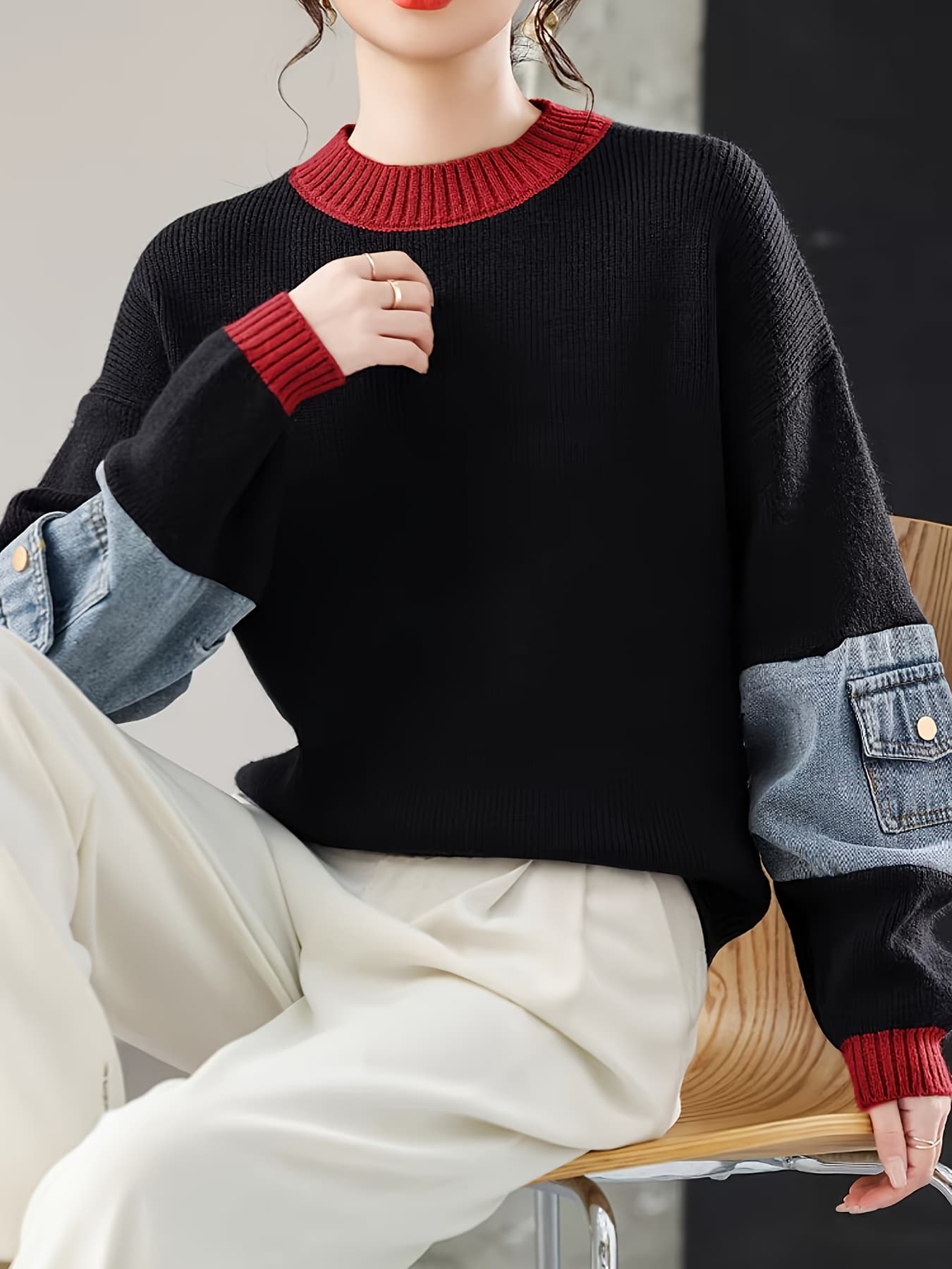 【全店通用25％OFFクーポン】ニット セーター レディース トップス デニム切替 ドッキング 配色 クルーネック 長袖 秋冬 プルオーバー 異素材切替 異素材ミックス リブニット 韓国ファッション ざっくりニット ゆったり 大きいサイズ カジュアル｜大森麗萱