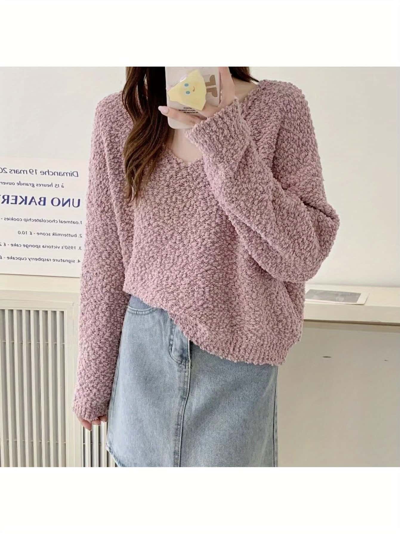 【全店通用25%OFFクーポン】【抜け感】Vネック ニット セーター レディース トップス 長袖 ざっくり ブークレ もこもこ ローゲージ ゆるニット プルオーバー オーバーサイズ ビッグシルエット ゆったり ドロップショルダー 体型カバー 着痩せ|大森麗萱