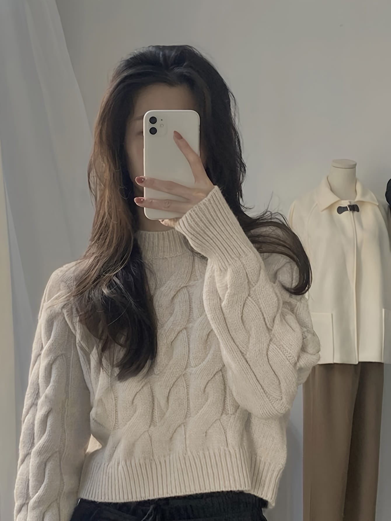 【全店通用25％OFFクーポン】【小顔効果】ハイネック ケーブル編み ニット セーター レディース トップス ケーブルニット 長袖 プルオーバー ざっくりニット チャンキーニット モックネック ボトルネック 厚手 暖かい 防寒 柔らかい ゆったり オ｜大森麗萱