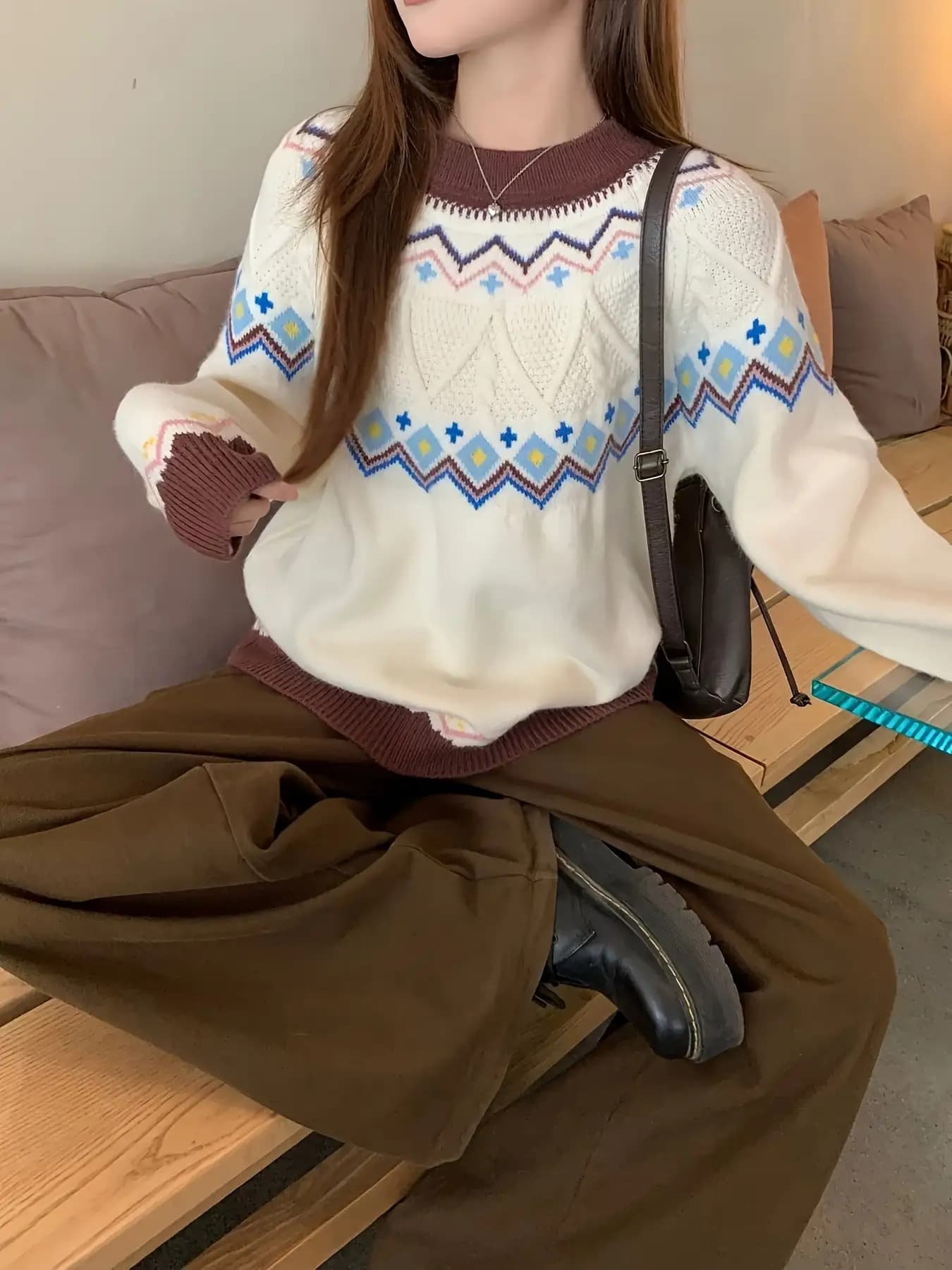 【全店通用25％OFFクーポン】【レトロ配色】ニット セーター レディース トップス 長袖 プルオーバー ジャガード 幾何学柄 ノルディック柄 バイカラー クルーネック 丸首 柔らかい ゆったり ビッグシルエット 体型カバー 着痩せ 華奢見え 大人可｜大森麗萱