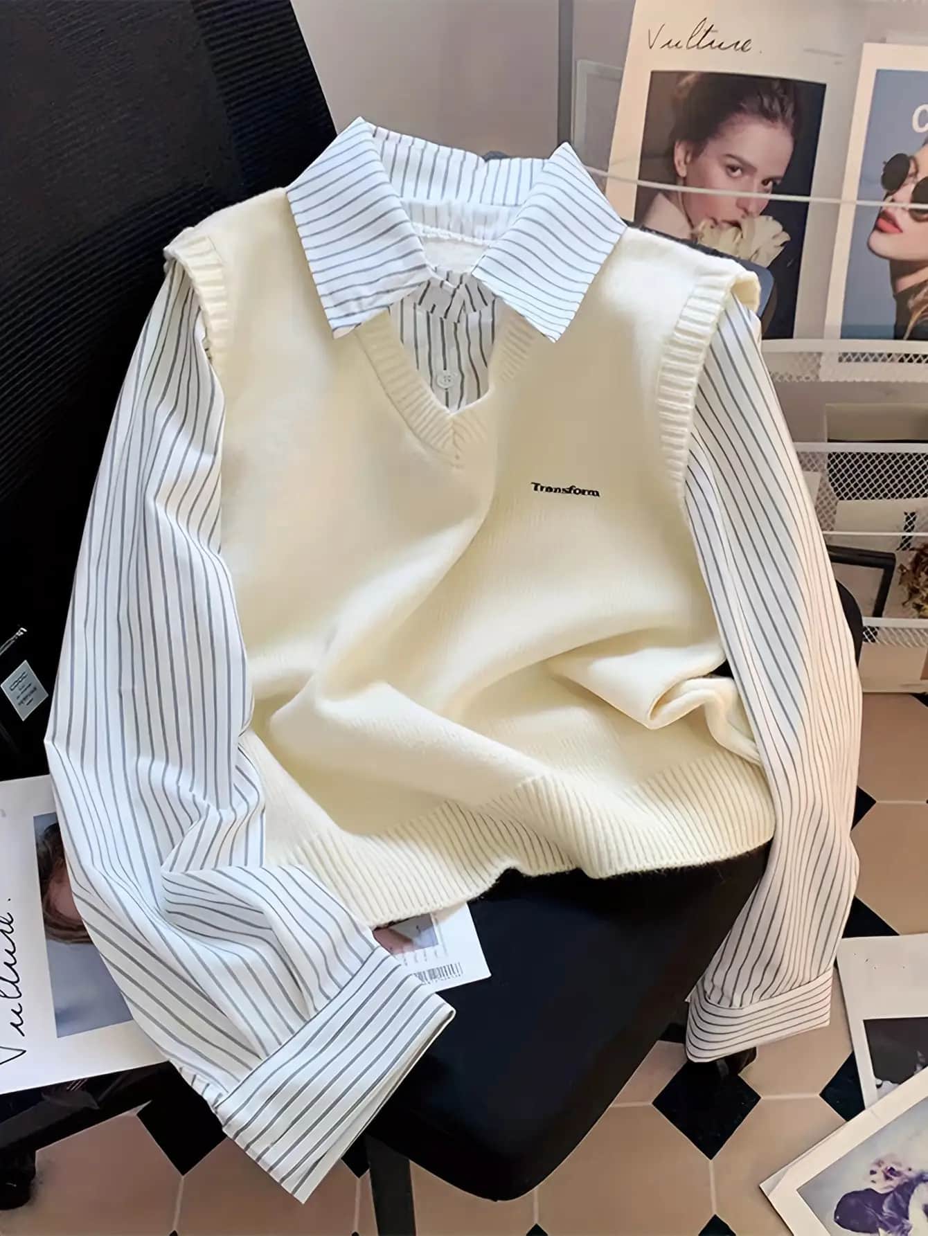 【全店通用25%OFFクーポン】【重ね着風】 ニット セーター レディース ストライプ シャツ 切り替え フェイクレイヤード ブラウス トップス 長袖 Vネック 襟付き チュニック プルオーバー きれいめ オフィス 通勤 OL 仕事 事務服 体型カバ|大森麗萱