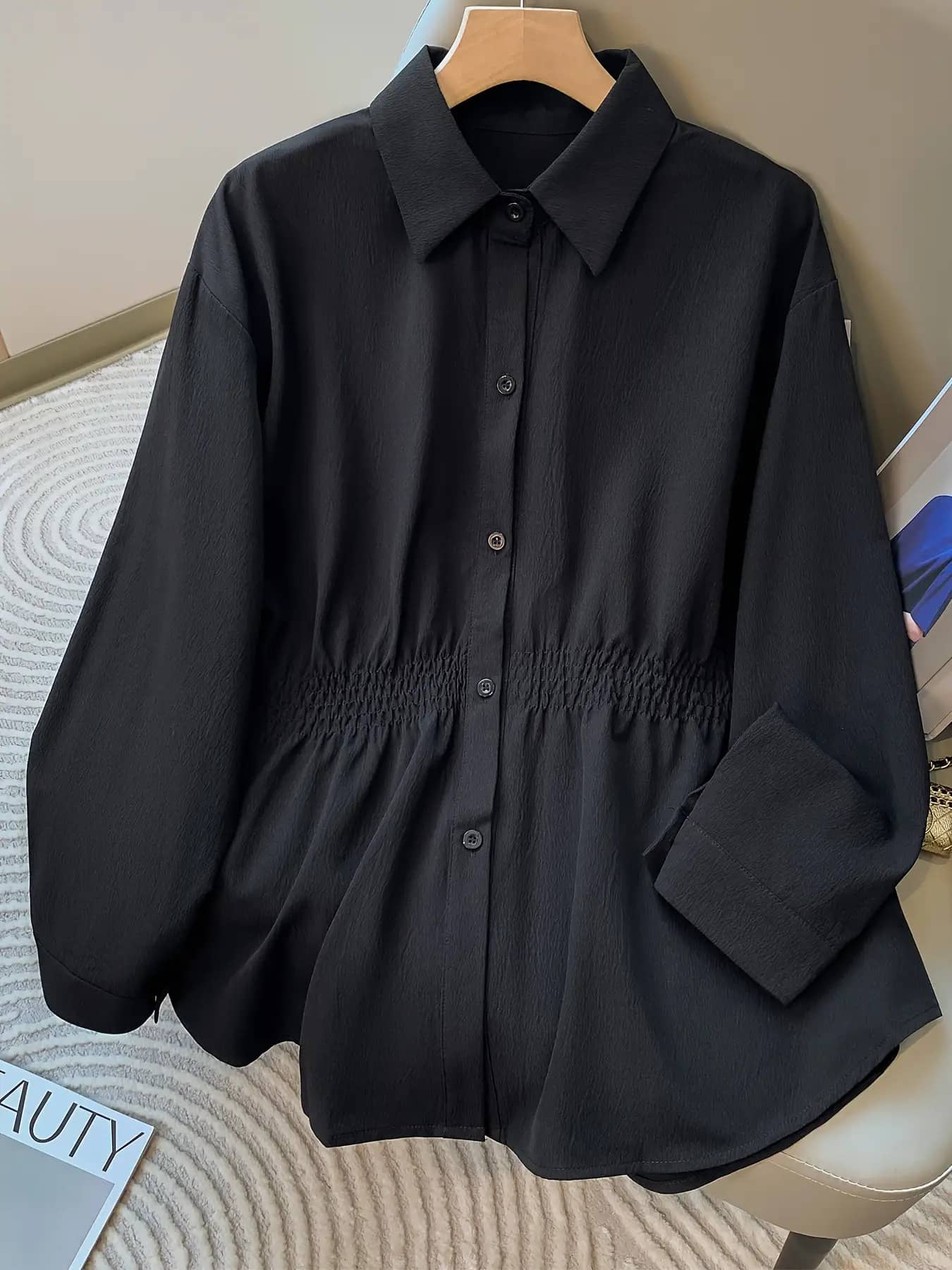 【今日このごろ押さえる、超買得30％OFF引き換え証、2度潮どき皆無】トップ レディース 長袖 プルオーバー 酉の方角見澄ます シャーリング 表着 トップス 襟付き添い人 レギュラー色つや 前くい違い 名取り草 羽織り 無地 ゆったり 体型取りまかなう 着痩せ 細見せかけ 脚長 楽ち