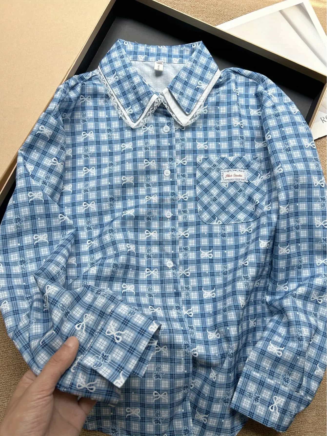 【今日このごろ制限事項、超買得30％OFFクーポン券、2度汐どき皆無】【成年者好いたらしい】読み合わせるティーシャツ レディース 長袖 トップ 襟付き添い人 スピード競技 トップス 羽織り ゆったり 体型取りまかなう ギンガム読み合わせる 柄ティーシャツ 襟スピード競技 心地好い 好いたらしいめ 前車のドア 名取り草 日