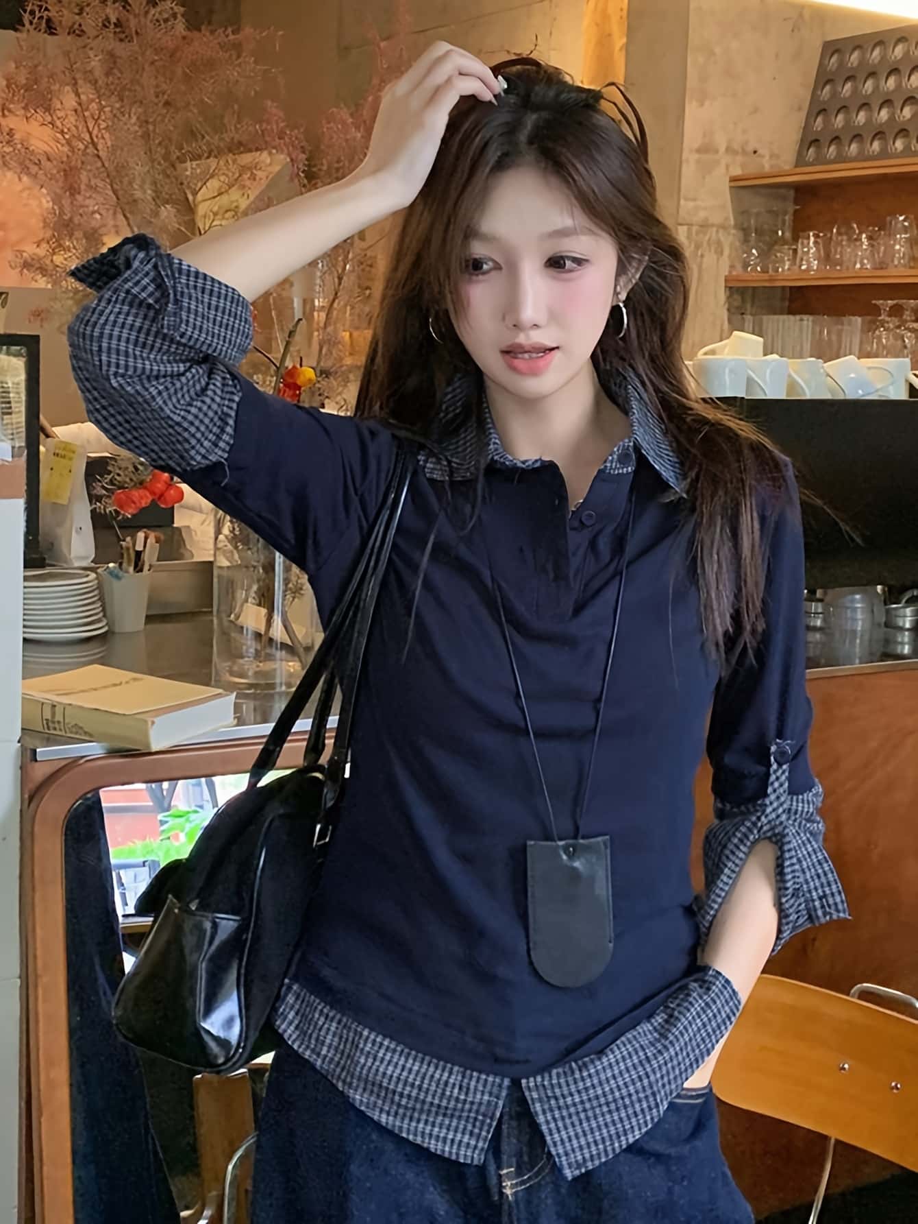 【全店30％OFF引き換え証があり】【重ね着風】トップス レディース 長袖 読み合わせる柄 うつり変わり 襟付き添い人 プルオーバー トップ フェイクレイヤード 花の冠yd風 ティーシャツ カットソー 上衣 異原料品 色彩設計 バイ色合い 体型押しかぶせる 着痩せ 細押し出し 痩