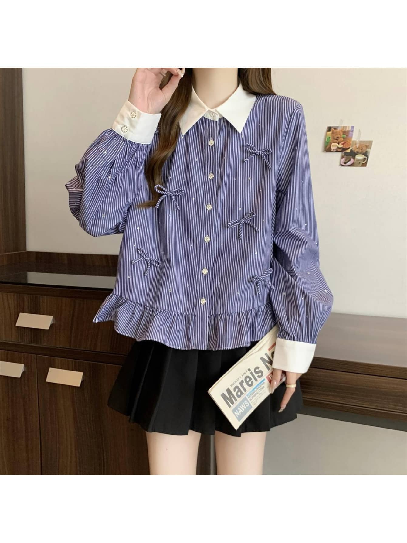 【全店30％OFF引き換え証があり】【シュロの葉×縞模様】トップ レディース 長袖 プルオーバー 襟付き添い人 色彩設計 バイ色合い 裾フラウンス トップス 上衣 ゆったり 気が大きい大きさ 体型押しかぶせる 着痩せ 二の腕押しかぶせる 細押し出し 成年者好いたらしい 好いたらしいめ 心地よい