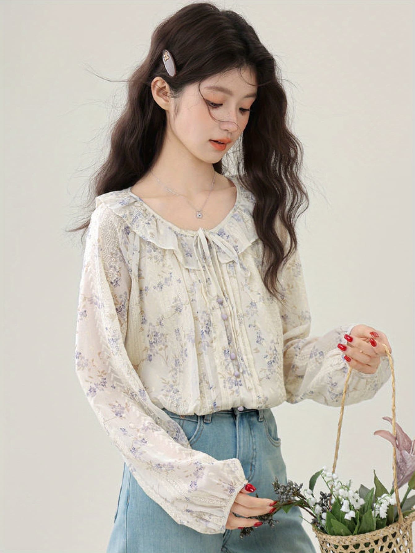 【全店30％OFF引き換え証があり】トップ レディース 長袖 花柄 フラウンス色合い シフォンプルオーバー トップス 小花柄 シュロの葉 好いたらしいめ 春 秋 冬 総柄 襟付き添い人 フラウンス 薄っぺら 透け感 成年者好いたらしい 女子らしい レトロ フレンチ ぽわん袖 真っ盛り袖 体型河馬