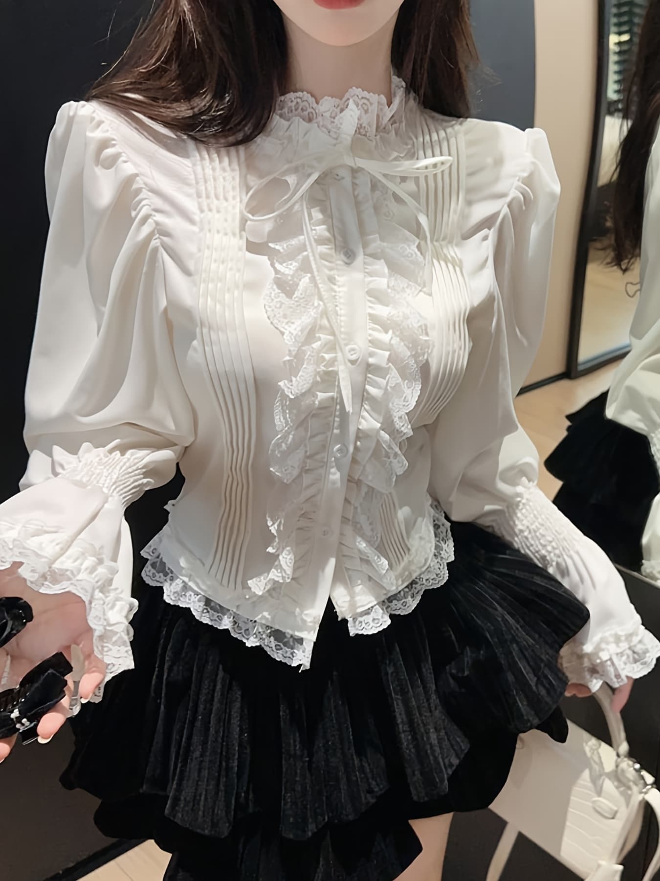 【全店30％OFF引き換え証があり】【ロリータ】トップ レディース スピード競技 フラウンス シュロの葉 長袖 立ち襟 ハイネック プルオーバー トップス 音の大きさ袖 砂糖菓子捩り 真っ盛り袖 姫系 仕掛地雷系 量産型 ゴスロリ 古典的 ガーリー 好いたらしい 好いたらしいめ